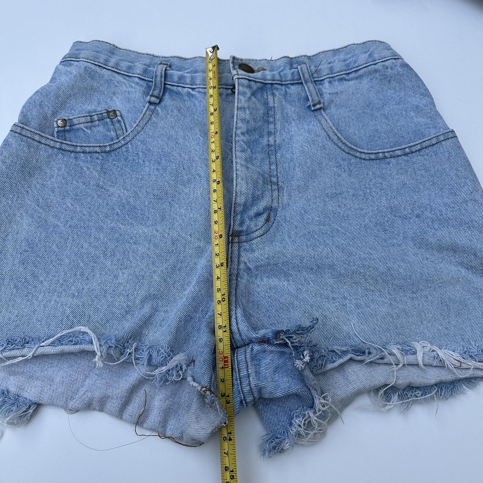 Made in the Shade Womens Blue Denim Cut Off Jean Shorts Size 9 Casual Beach