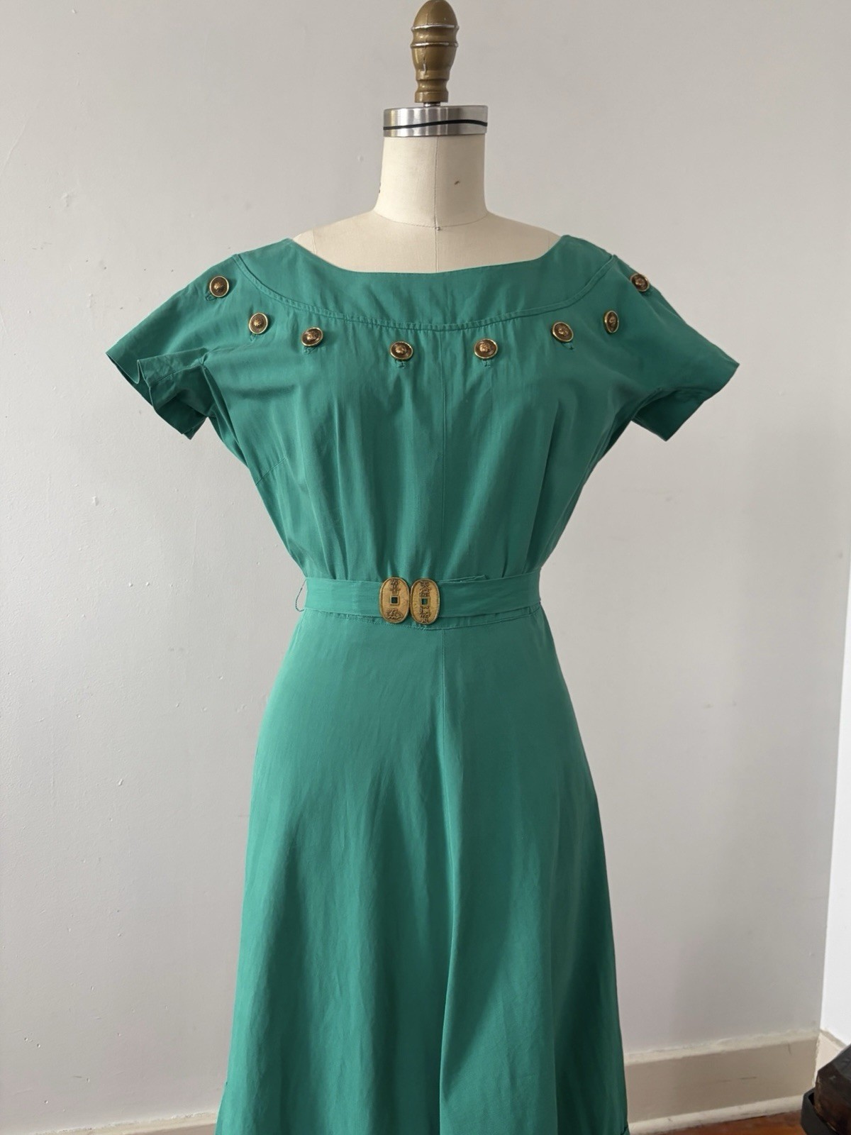 1950s Jade Green Polished Cotton Day Dress Midi Bateau Neck Crest Buttons Resort