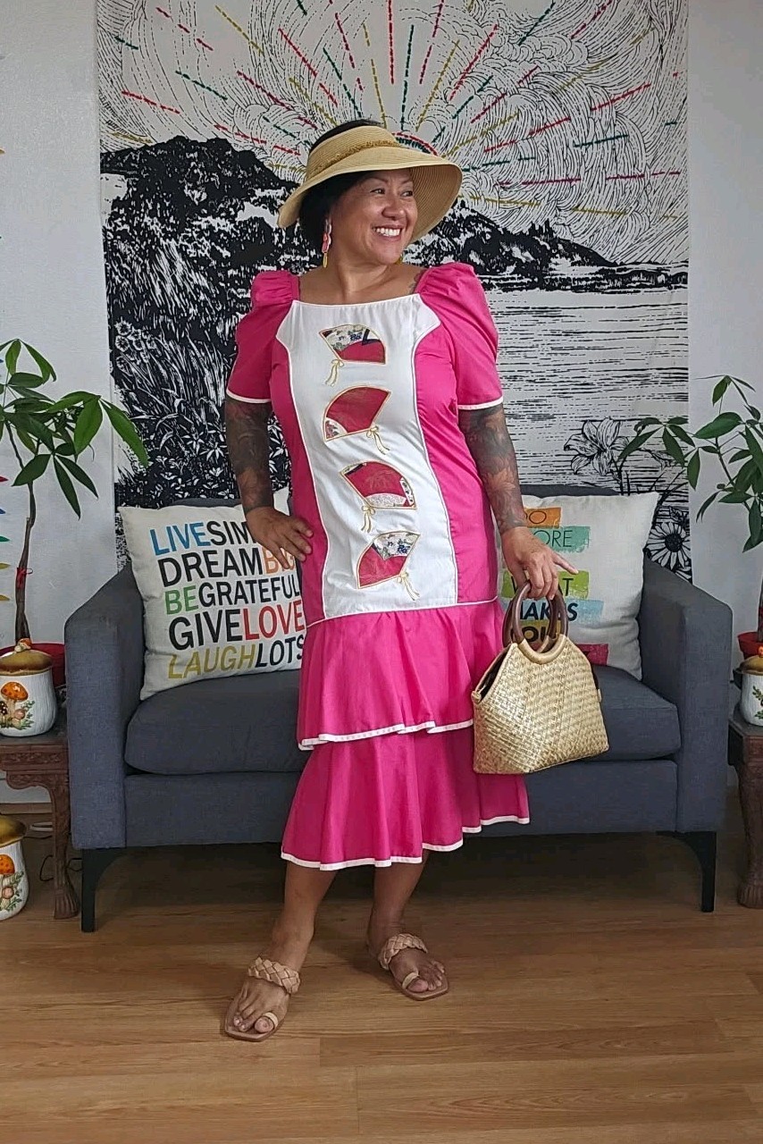 VTG 80s SIDAN HAWAII Tiered Midi MuuMuu Dress Med Beach Resort asian embroidered