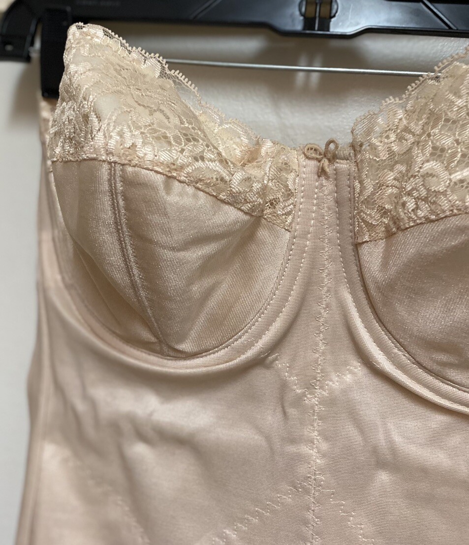 Vintage GLAMORISE Bodysuit Girdle Bra Shaper Beige 6216 Lace Strapless 36D