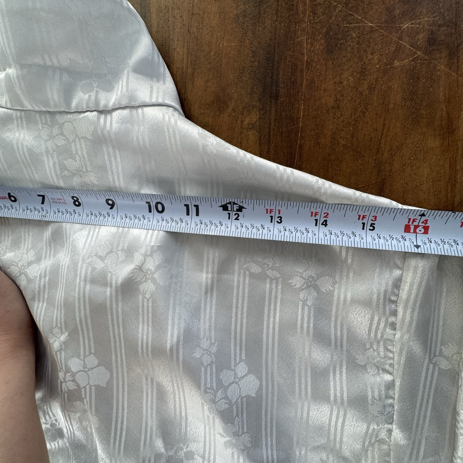 Vtg Christian Dior Night Robe Womens 34 Inch Light Gray Striped Lingerie Lounge