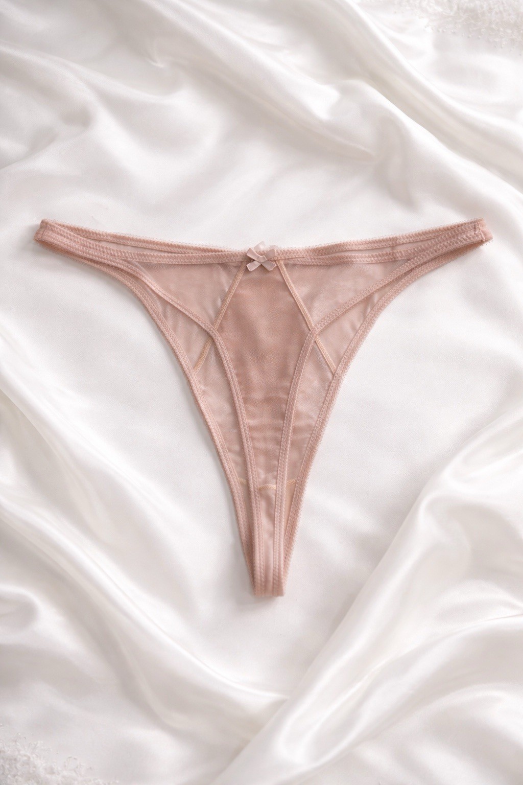 New Victoria’s Secret Satin Second Skin Bra Panty Set Size 38C Thong Large Vtg