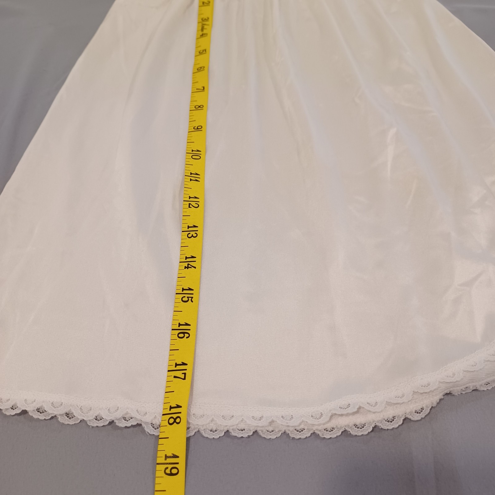 Womans Vintage Undergarment Slips Vanity Fair Sears Ivory Lacey