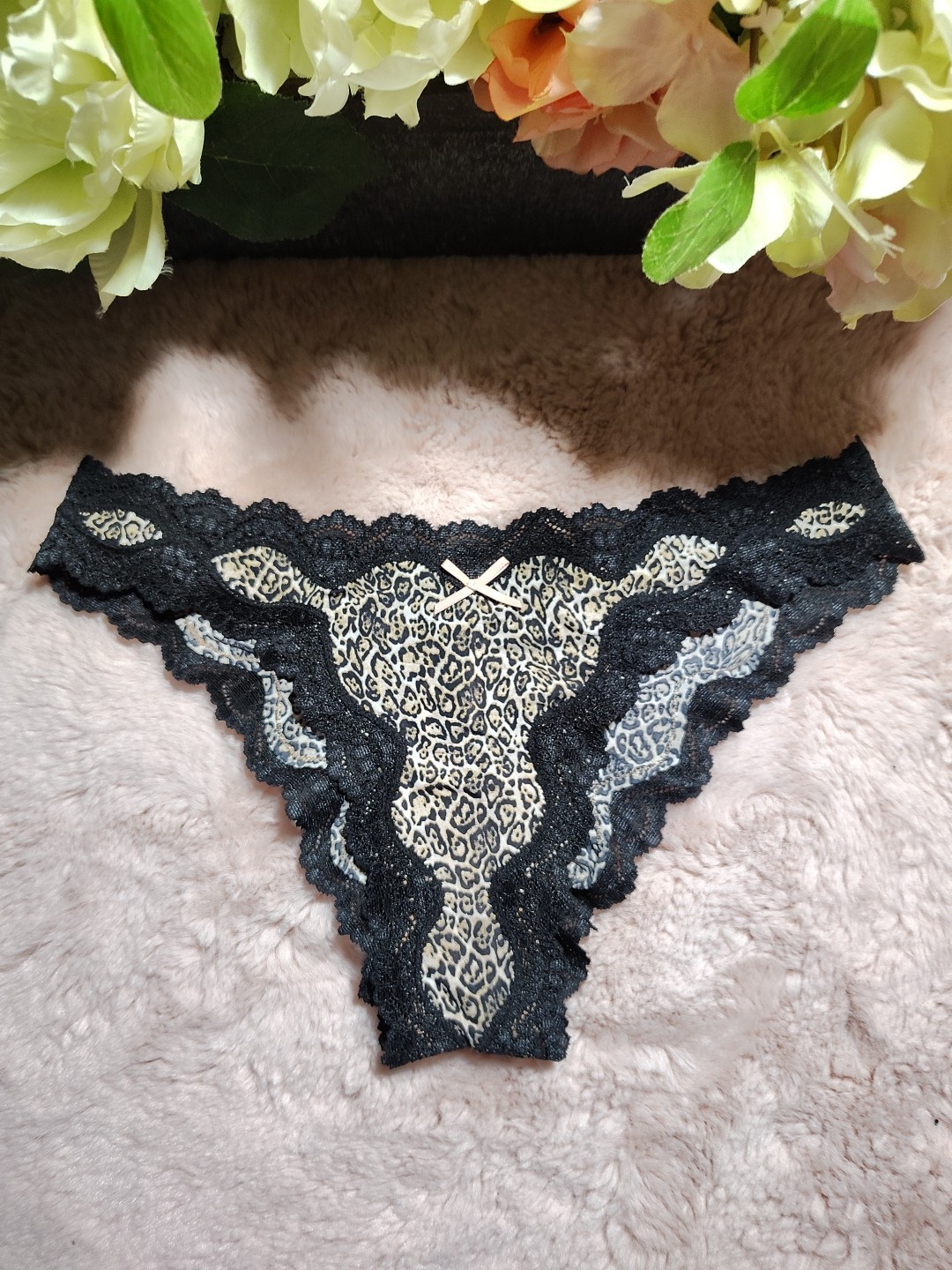 Vintage Victorias Secret Rushed Back Leopard Cheekini OS, Year 2013