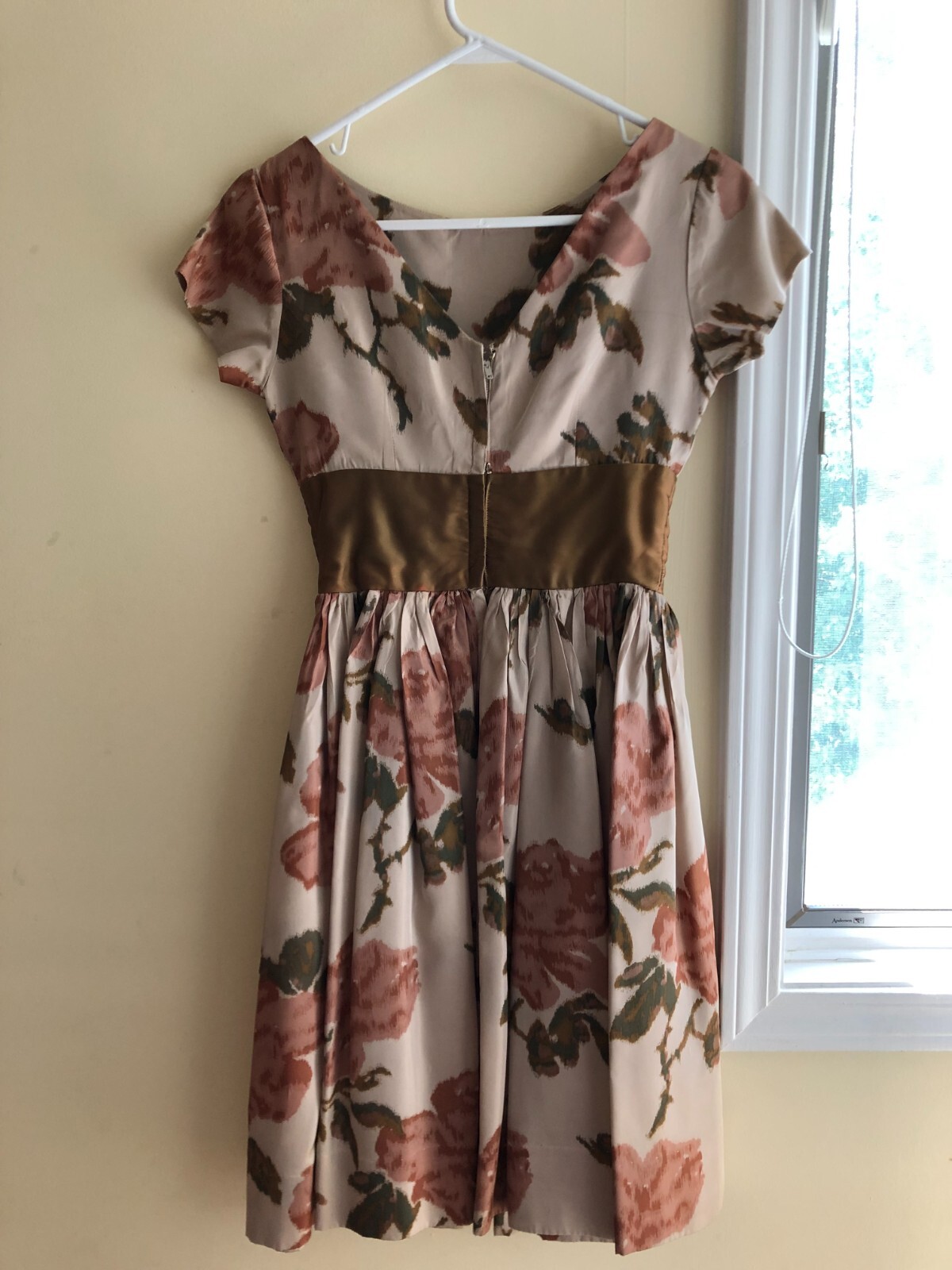 Vintage 1950s Floral Dress XS w Bow Soft Autumn Colors Olive Dusty Peach Blush