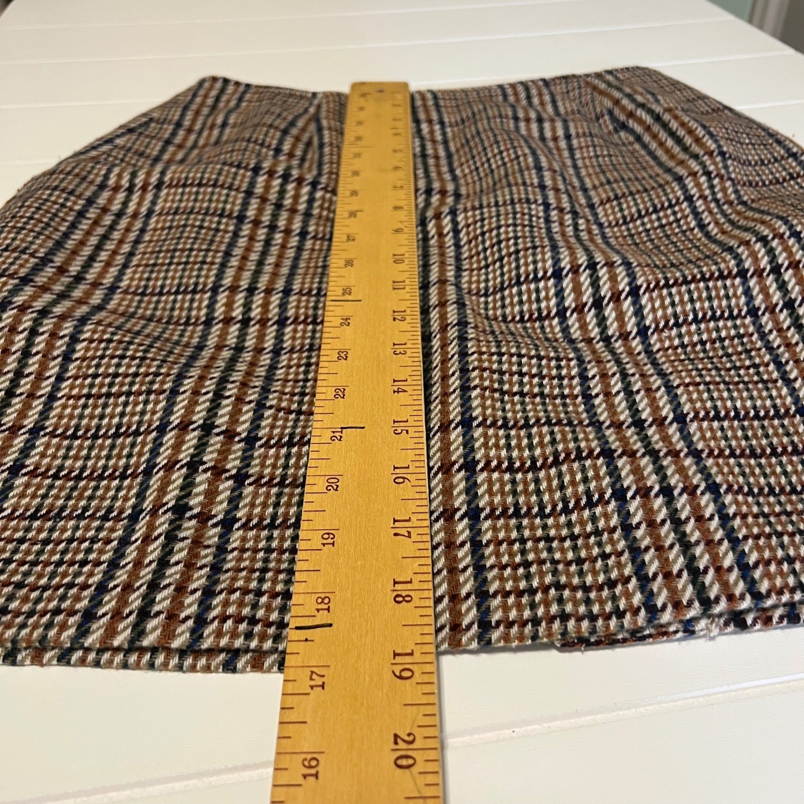 Hugo Buscati Milano Vintage Plaid Skirt Suit Brown Blue Wool Blend Size 8 USA