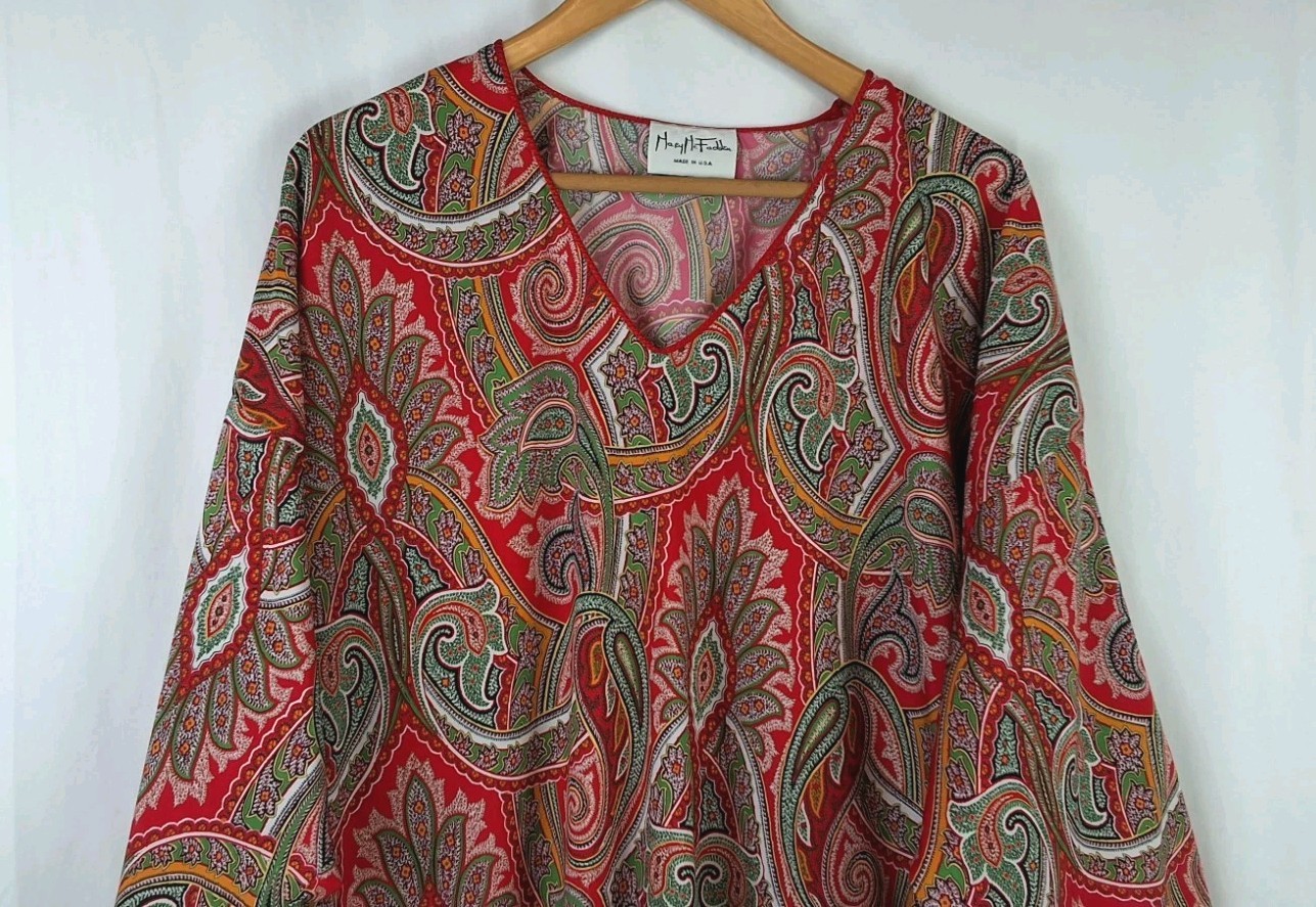 Vintage Mary McFadden V Neck Red Paisley Caftan House Dress One Size