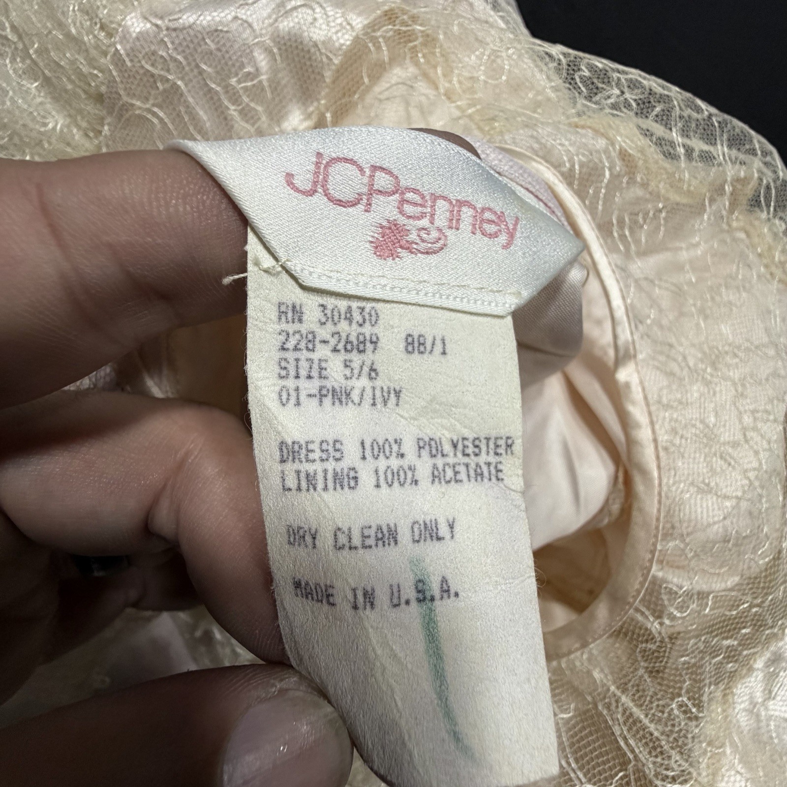 JCPenney White Lace Beaded Party Dress Size 5/6 Made USA Romantic Vintage