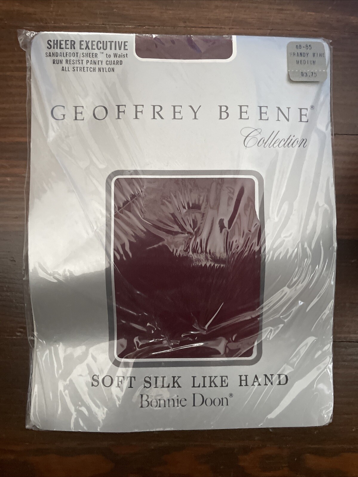 Vintage Geoffrey Beene Brandy Wine Medium Pantyhose NWT Sheer Executive Nylon