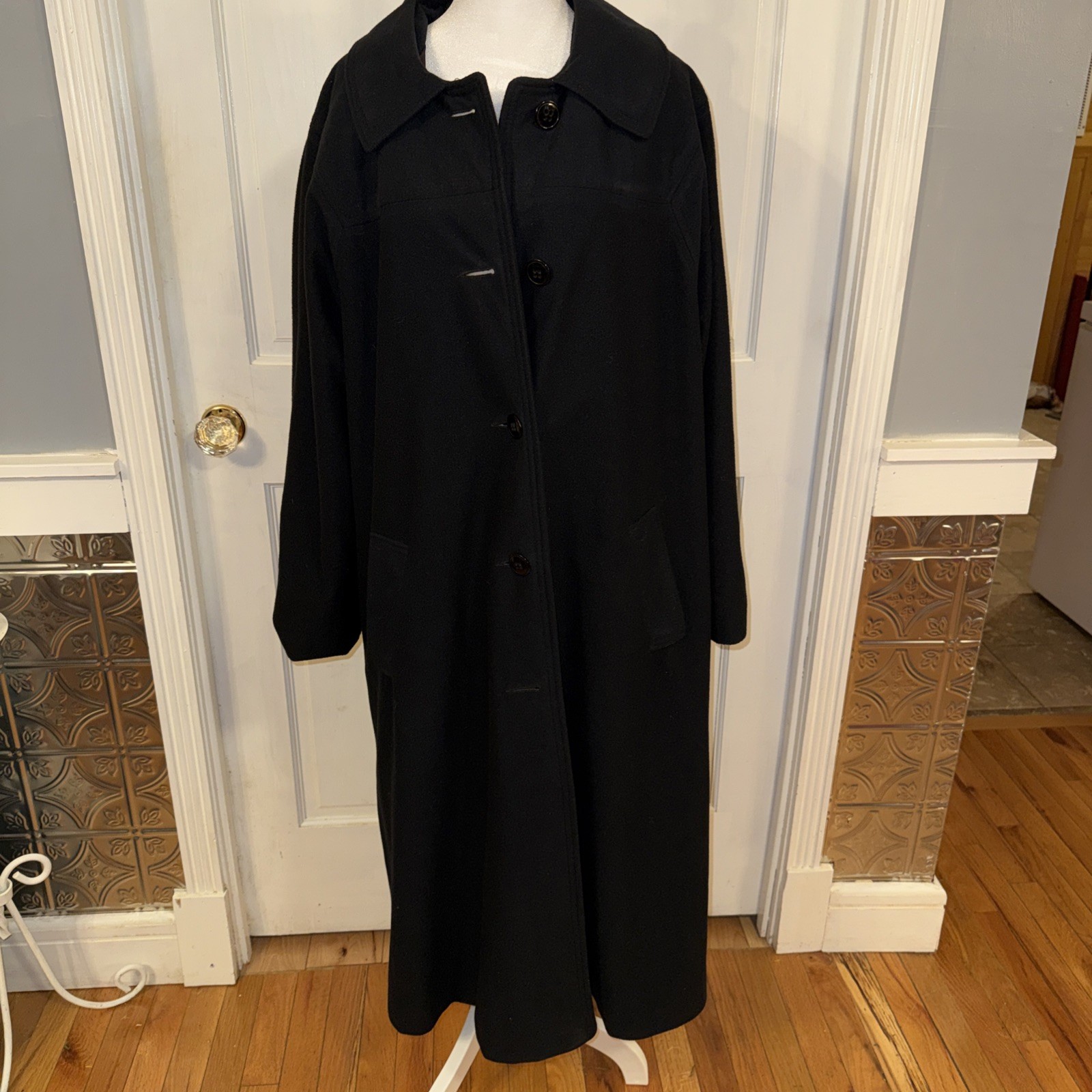 Komitor vintage long black Wool Swing coat, 2 X