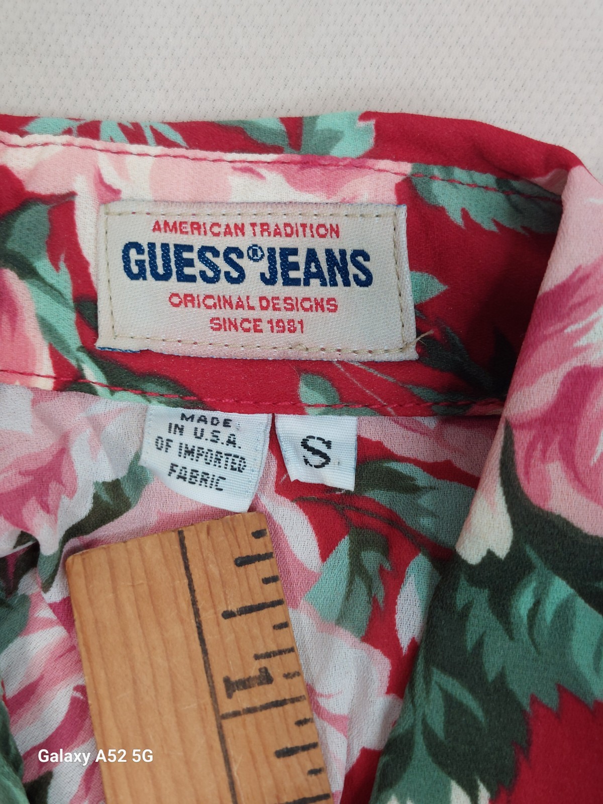 Vintage GUESS Jeans Floral Blouse USA S Red Pink Roses Button Up 90s Cottagecore