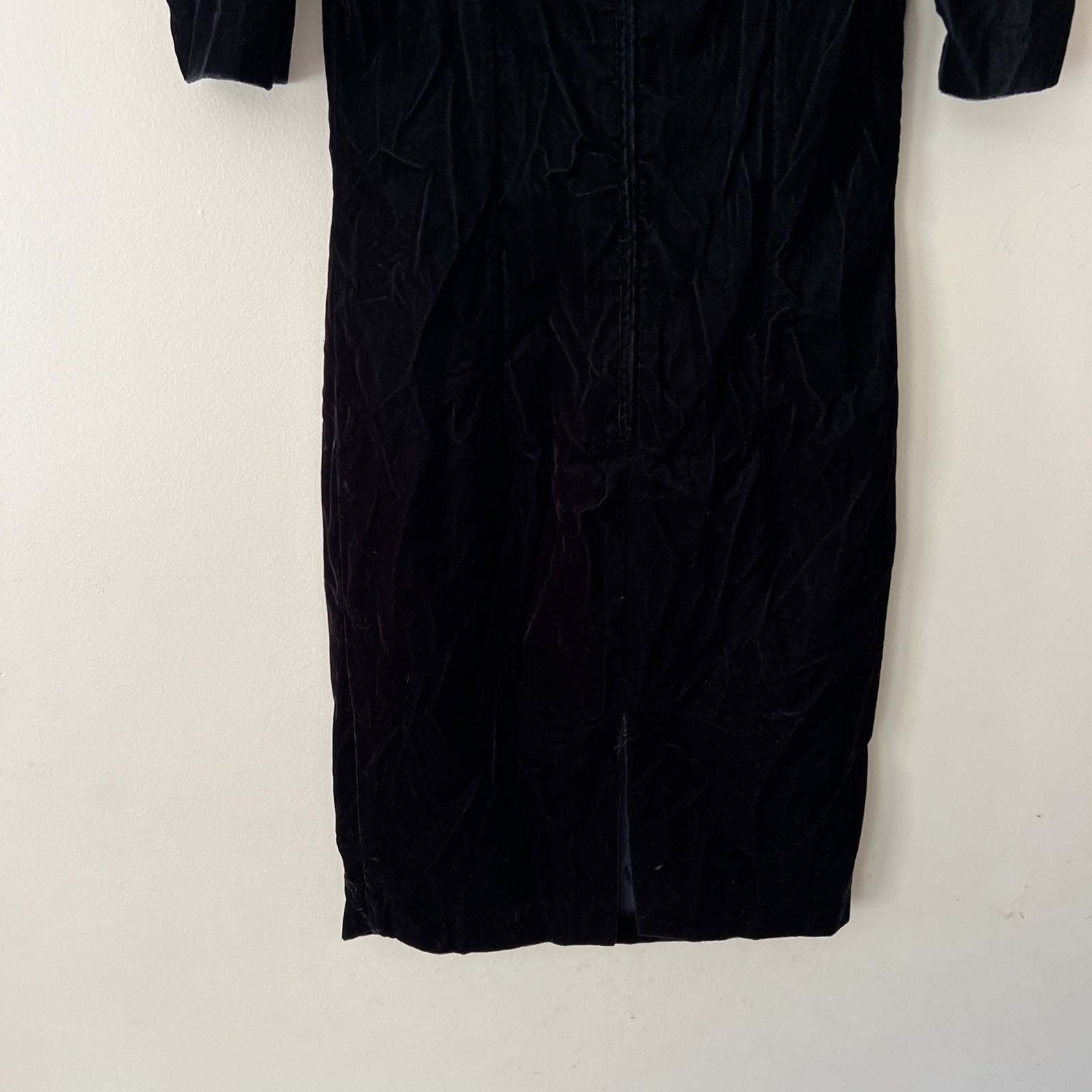 Cachet Vintage 90s 1990s Black Velvet Cocktail Dress LBD Sexy Small No Tag