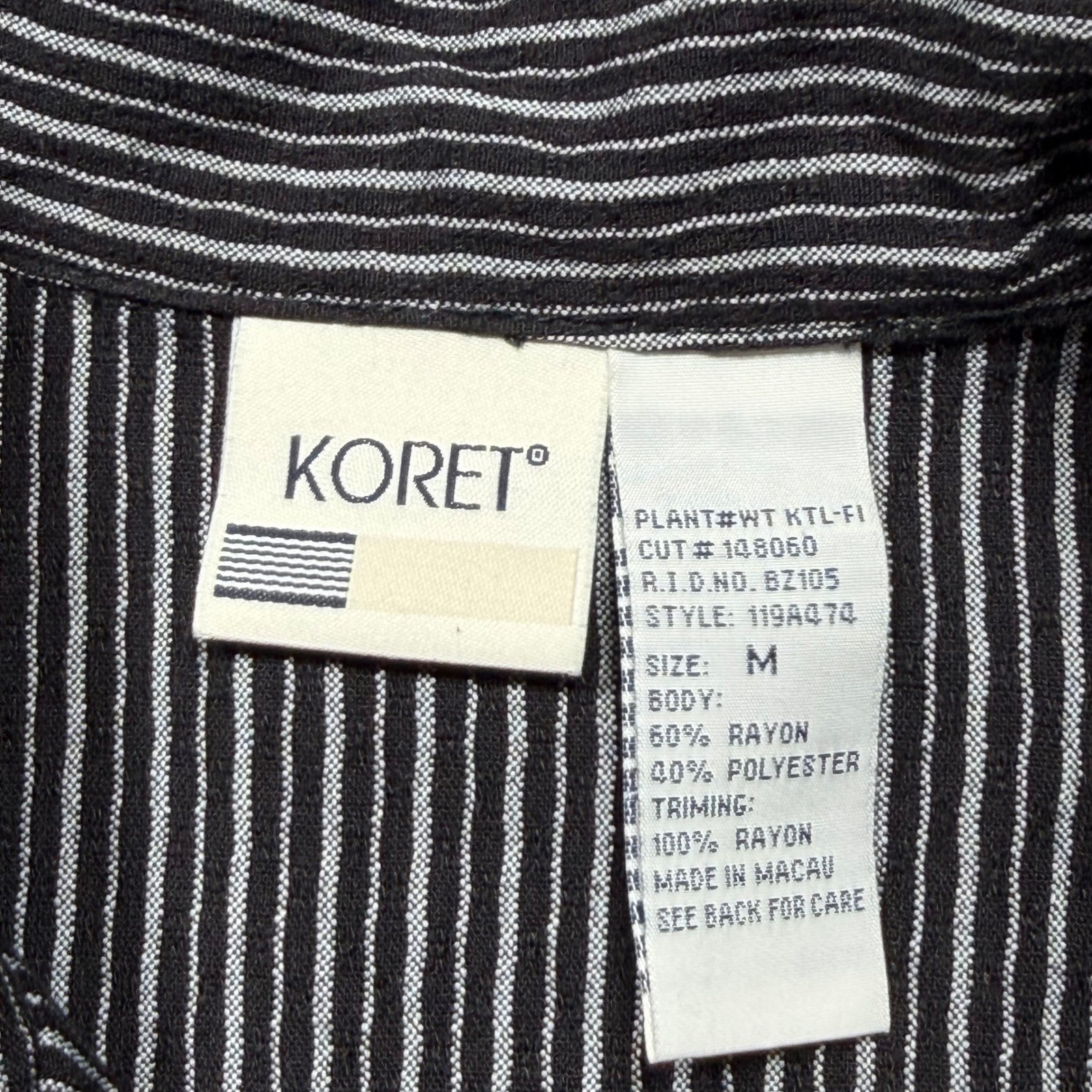 Vintage Koret 90s Tribal Stripe Button Up Shirt Size M Black White Boxy Unique