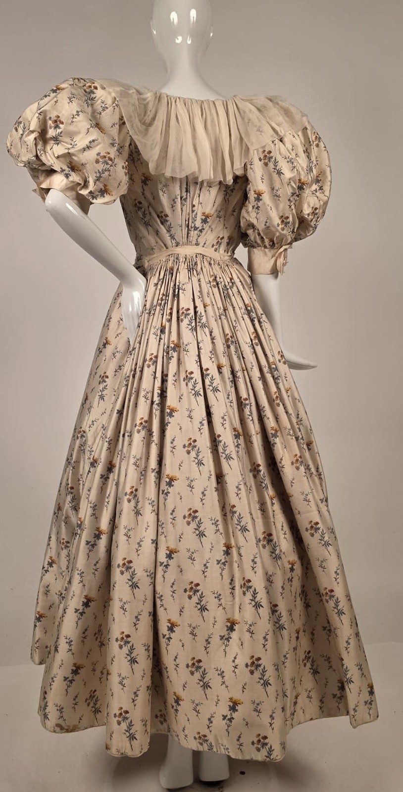 VICTORIAN FLORAL SILK BALL GOWN DRESS W BALLOON PUFF SLEEVES + SILK CHIFFON & ID