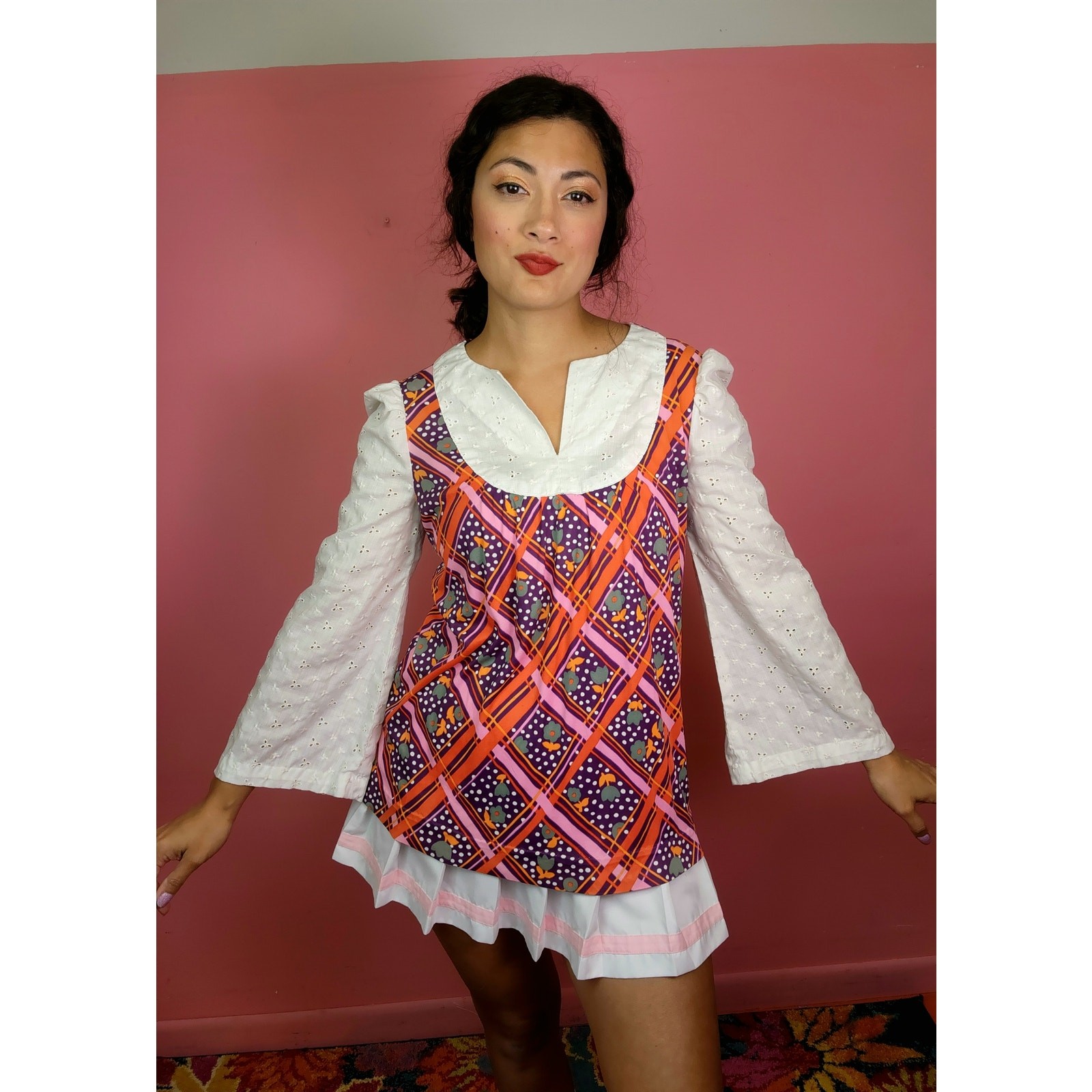 Vintage 1970’s Purple Psychedelic Boho Lace Eyelet Bell Sleeve Top