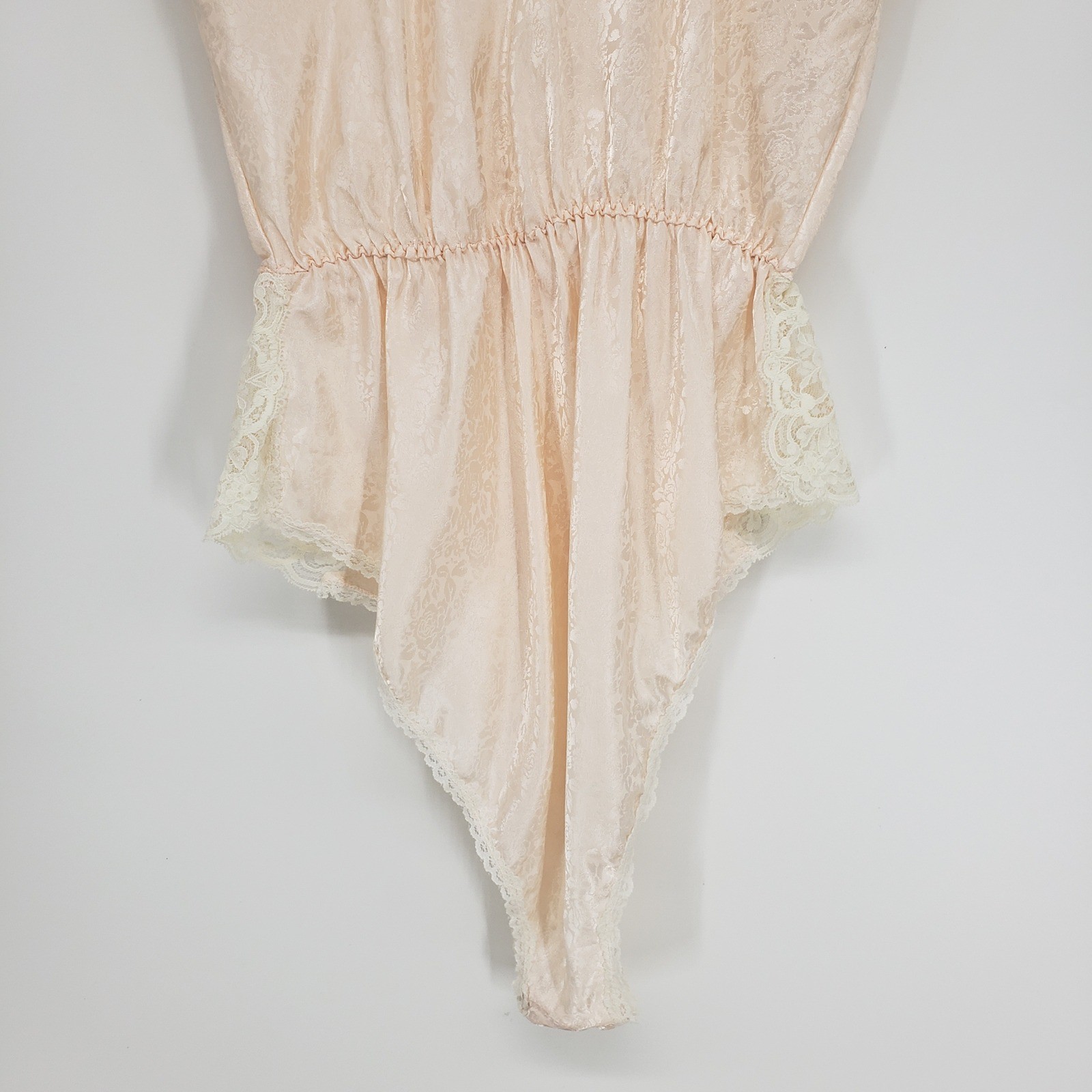 Barbizon Vintage Lace Trim Teddy Bodysuit Womens Small Peach Floral Jacquard 80s