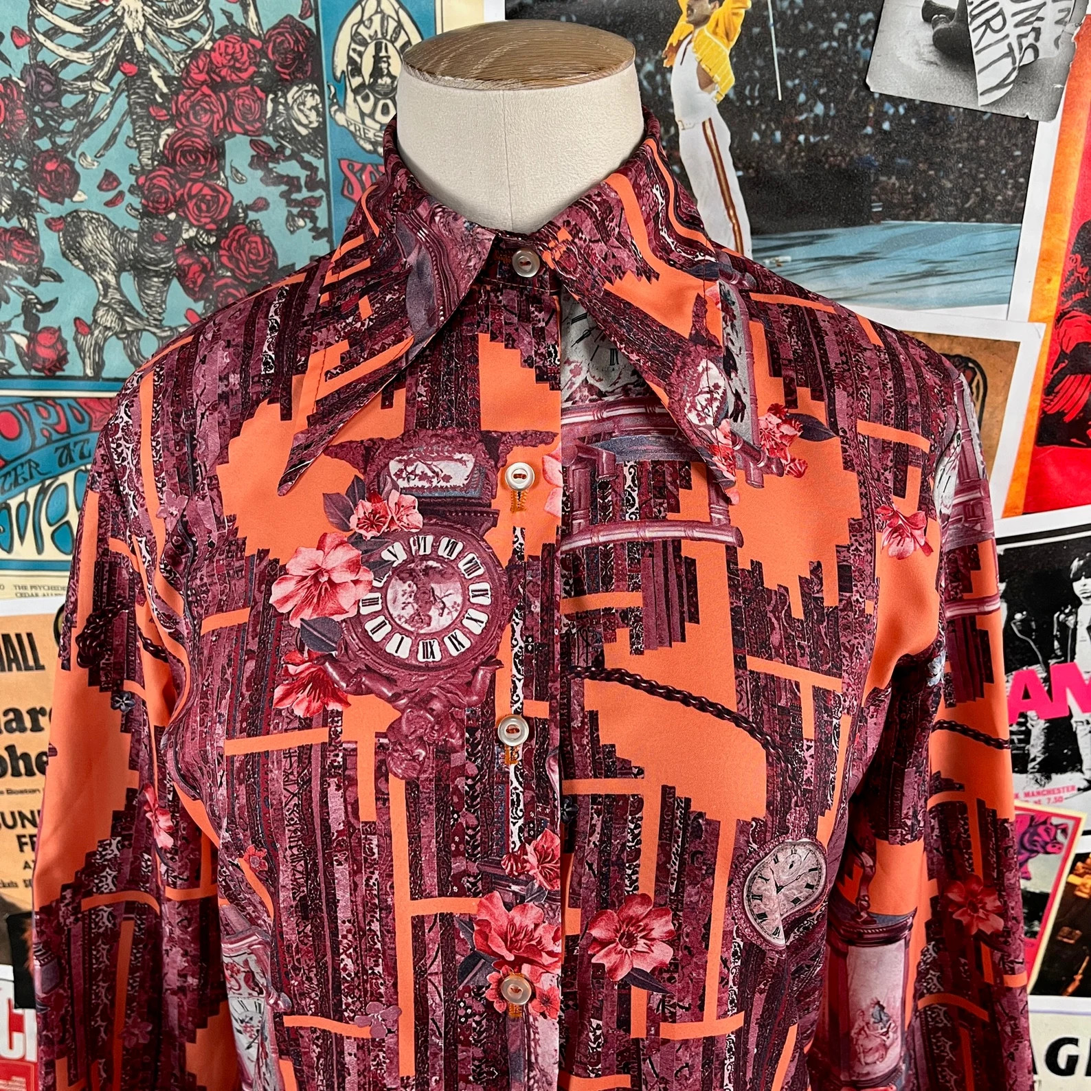 Vtg 60s-70s Gino Rossi Chinoiserie Baroque Clocks Novelty Print Blouse XS Disco