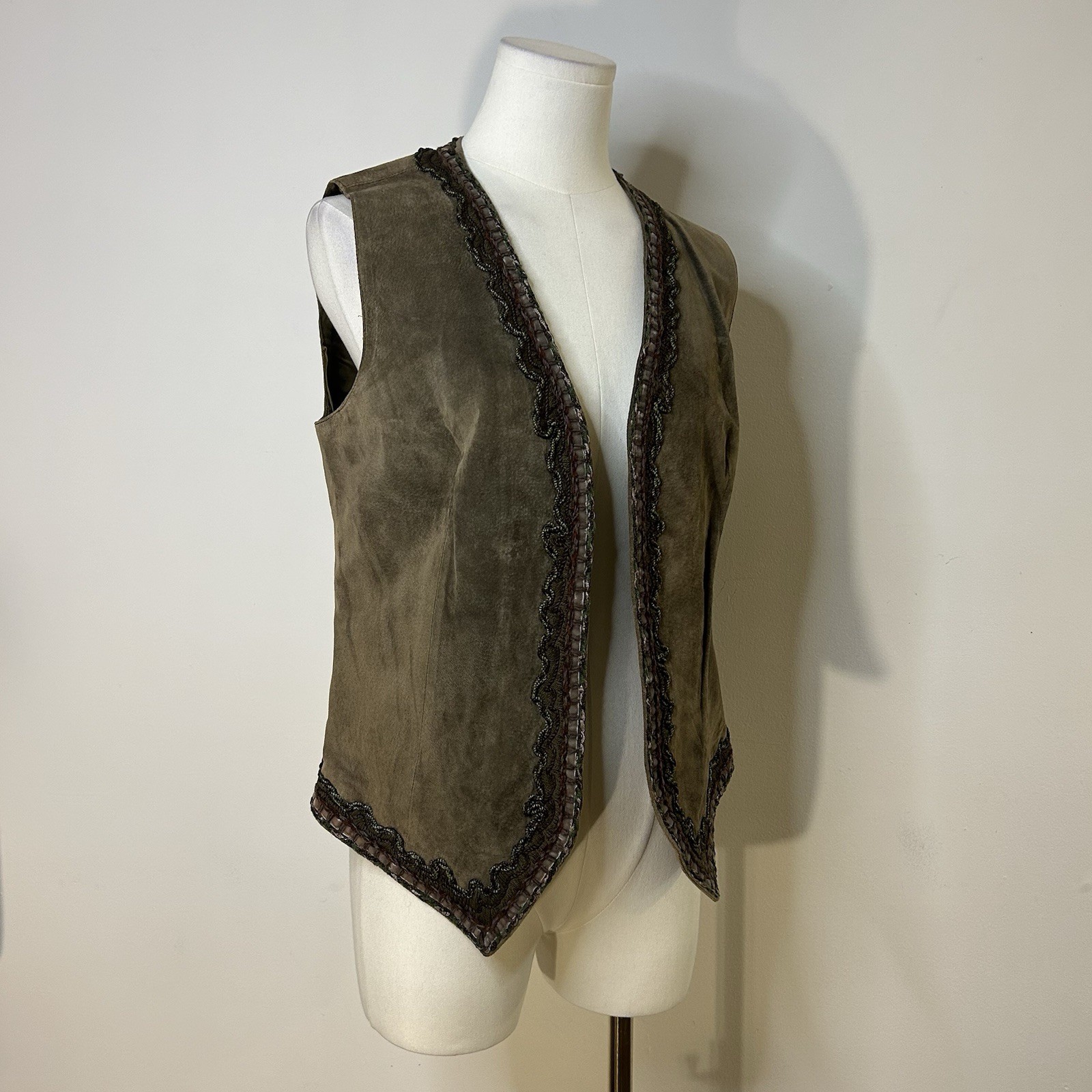 90s Emanuel Ungaro Suede Vest Fairycore Hippie Grunge 38 Inch Bust