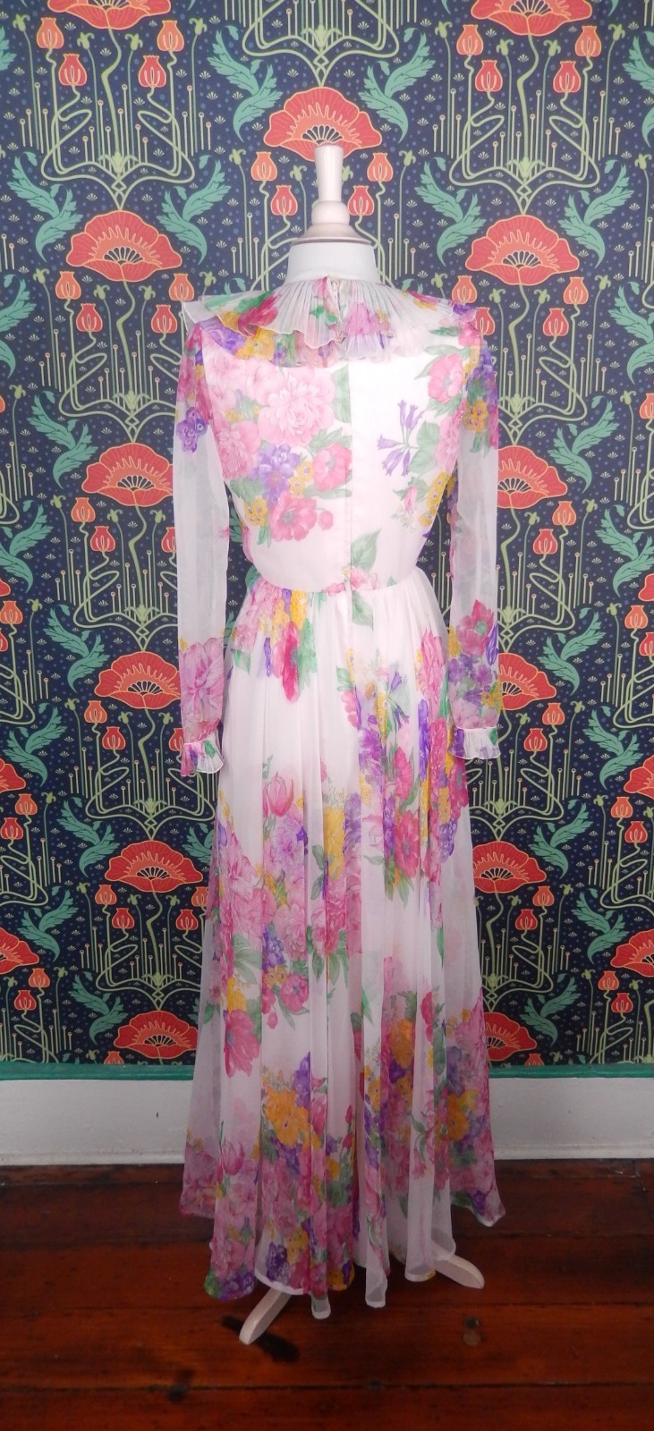 Vintage 70’s Carrie Couture Light Pink Chiffon Maxi Floral Ruffle Flowy Dress