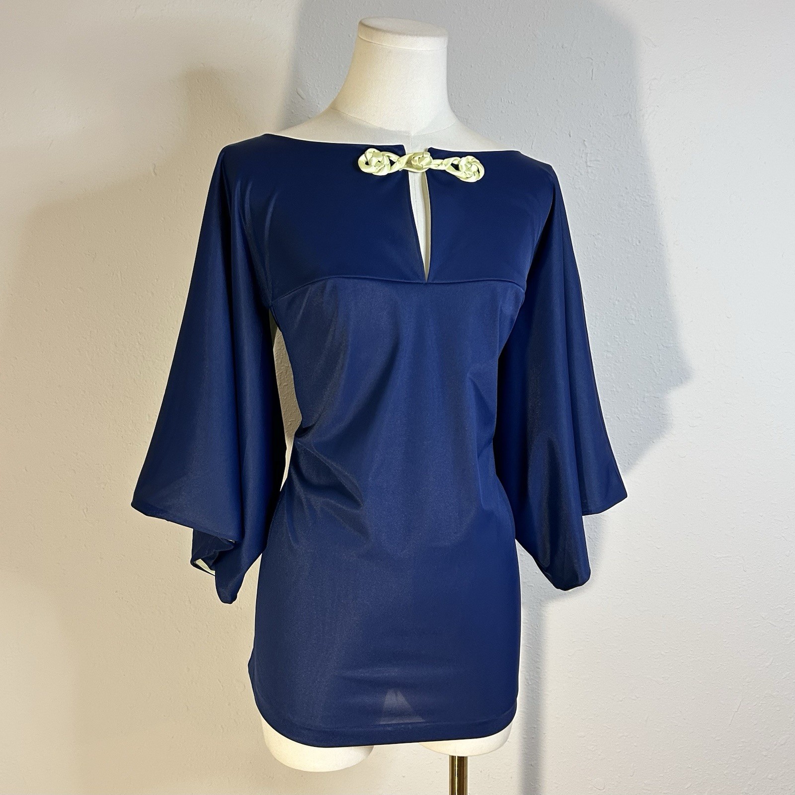 1970s Blue Bell Sleeve Fairy Top Boho Hippie True Vintage 36-39 Inch Bust