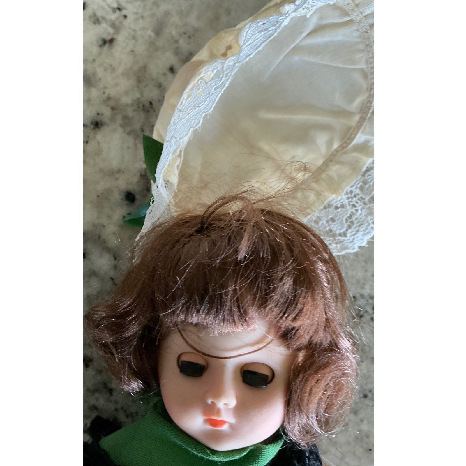 Vogue Vintage 1972 International Doll Green Floral Folk Dress 8 Inch Brunette