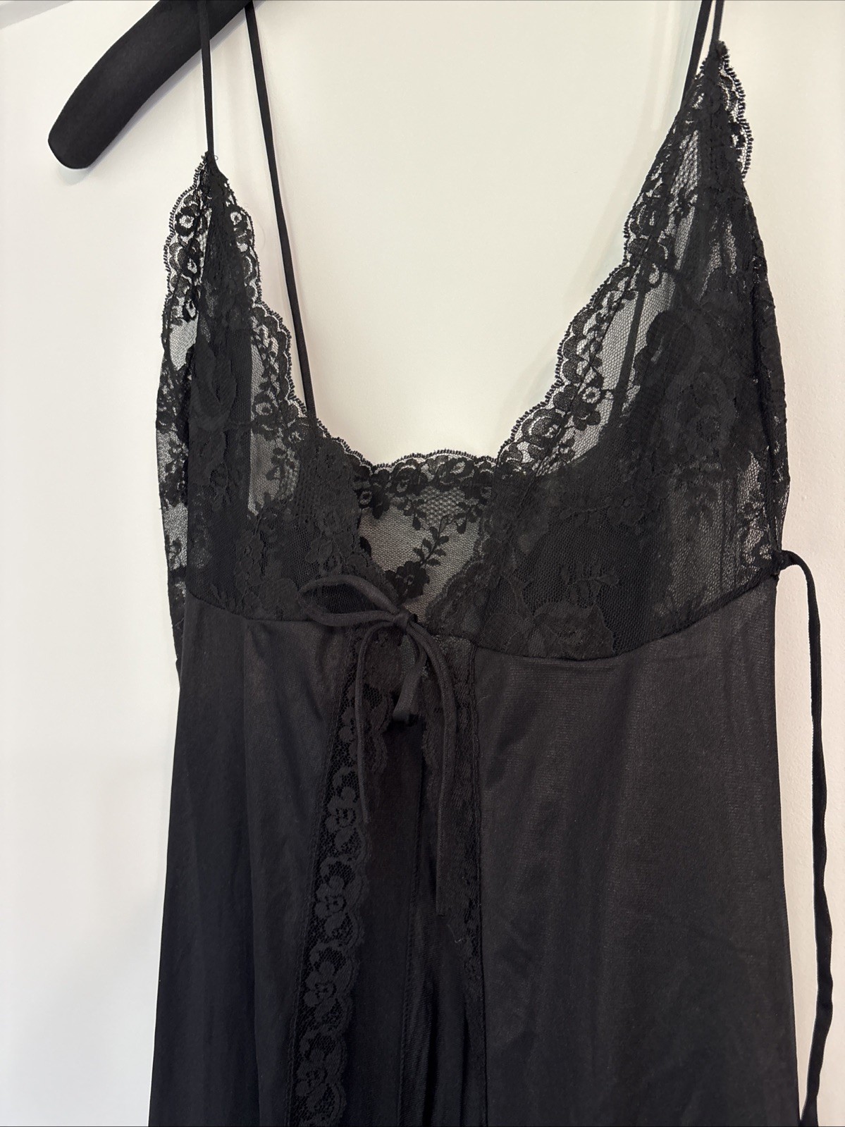 Vintage Pandora Lingerie by Chic Nightgown & Robe Open Tie Front Lace Romantic