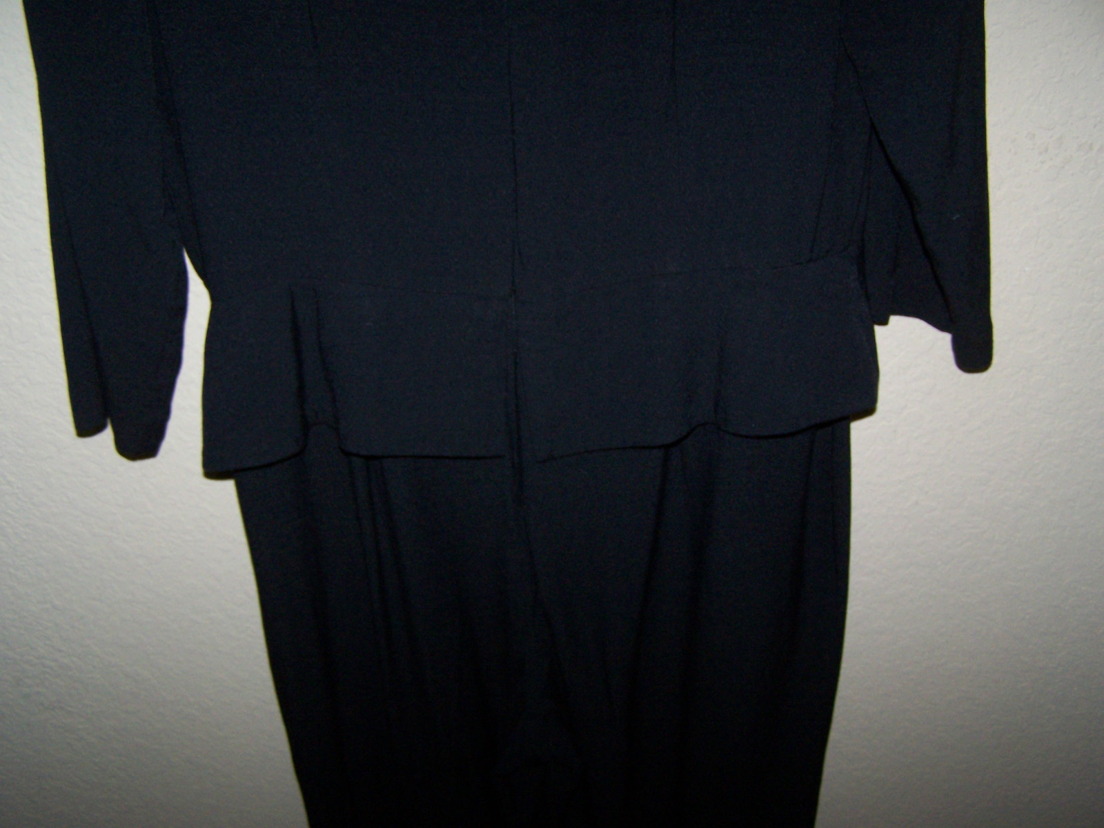 VINTAGE 1960s WOMENS BLACK MENU JUMPSUIT WITH GOLD CHAIN Size 16