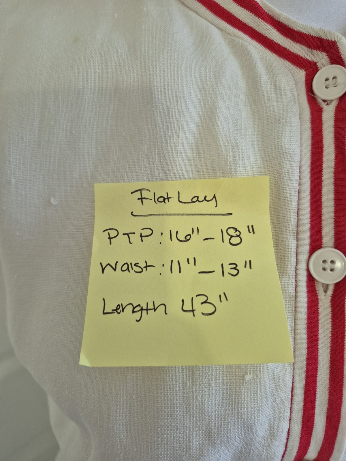 Vintage 40s / 50s White Linen Day Dress – Red Piping Trim & Button-Front – XS/S