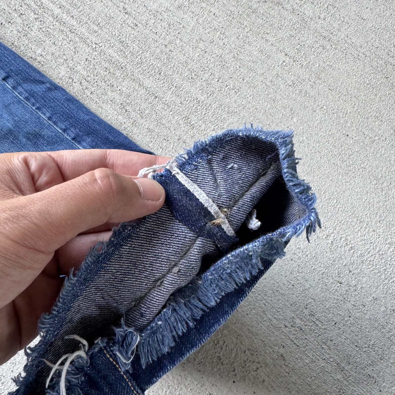 1960s Circle S Sears Roebuck and Co Half Selvedge Dark Wash Jeans 26×24.5 Short