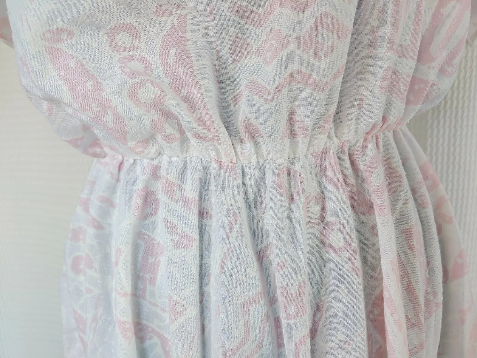 Vintage LA Gal Pink & White Abstract Printed Dress w Elastic Waist Size 16