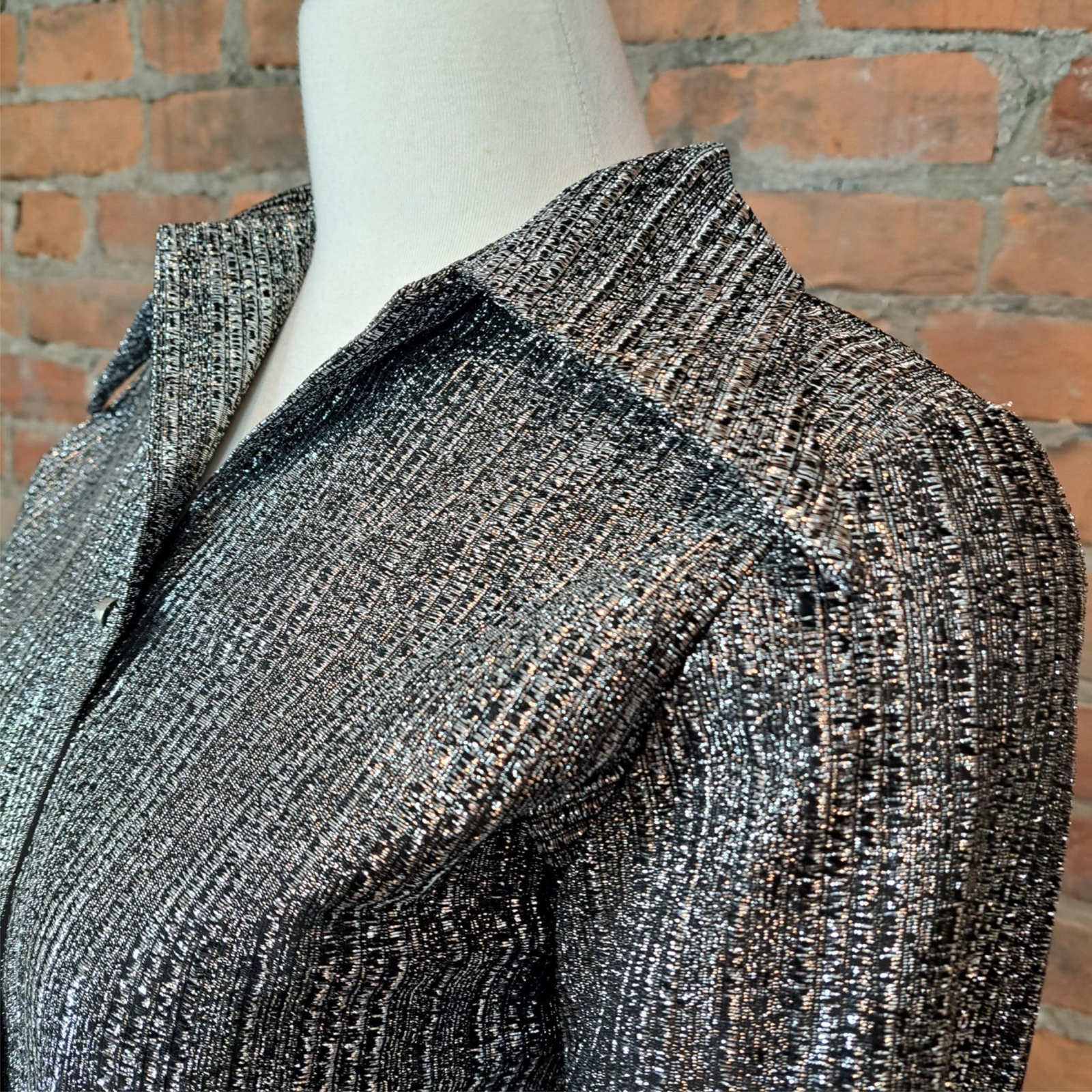 Vintage Blouse Silver Metallic and Black Button up Big Pointy Collar Size 8