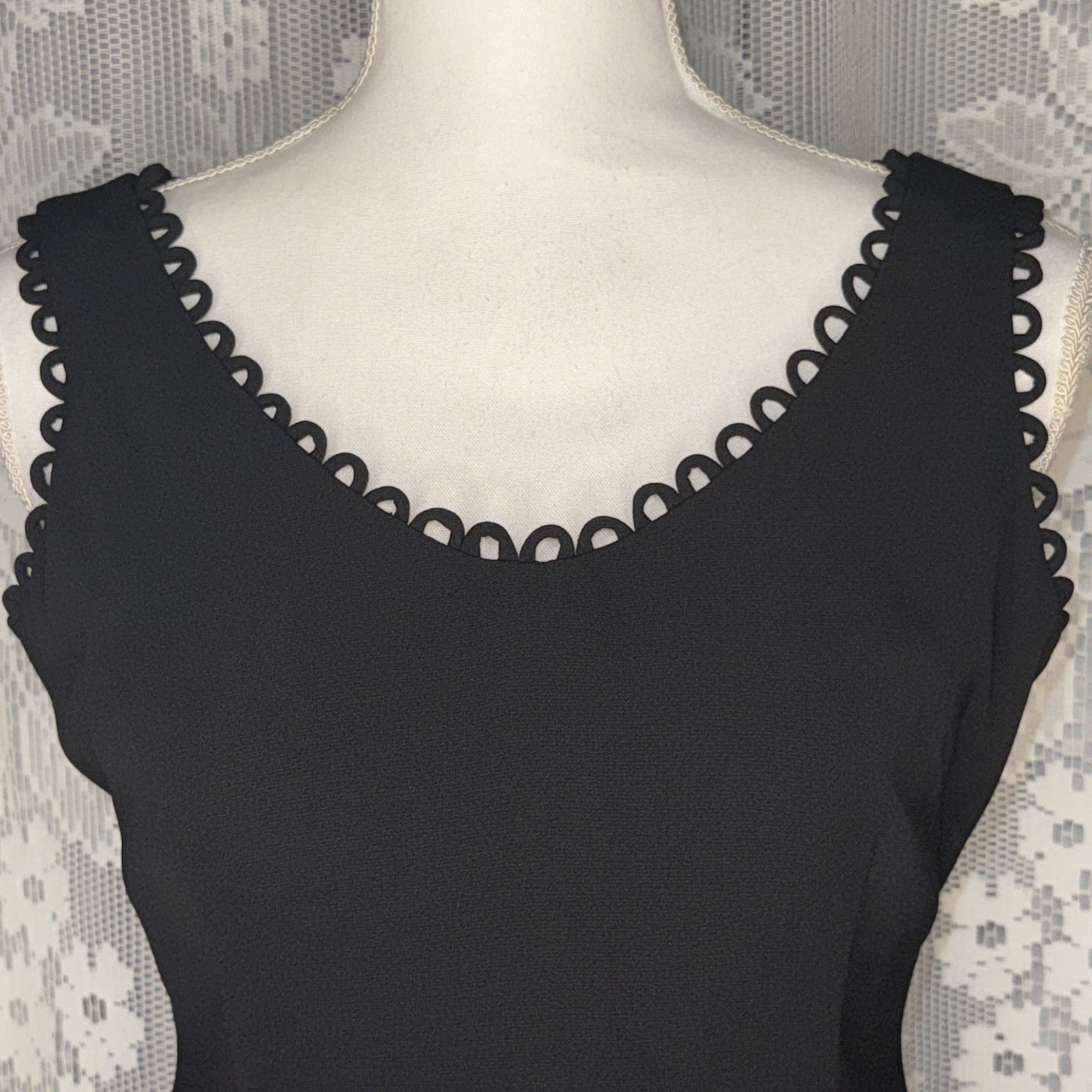 Vintage Danny & Nicole New York Little Black Sleeveless Lined Darted Dress 4P