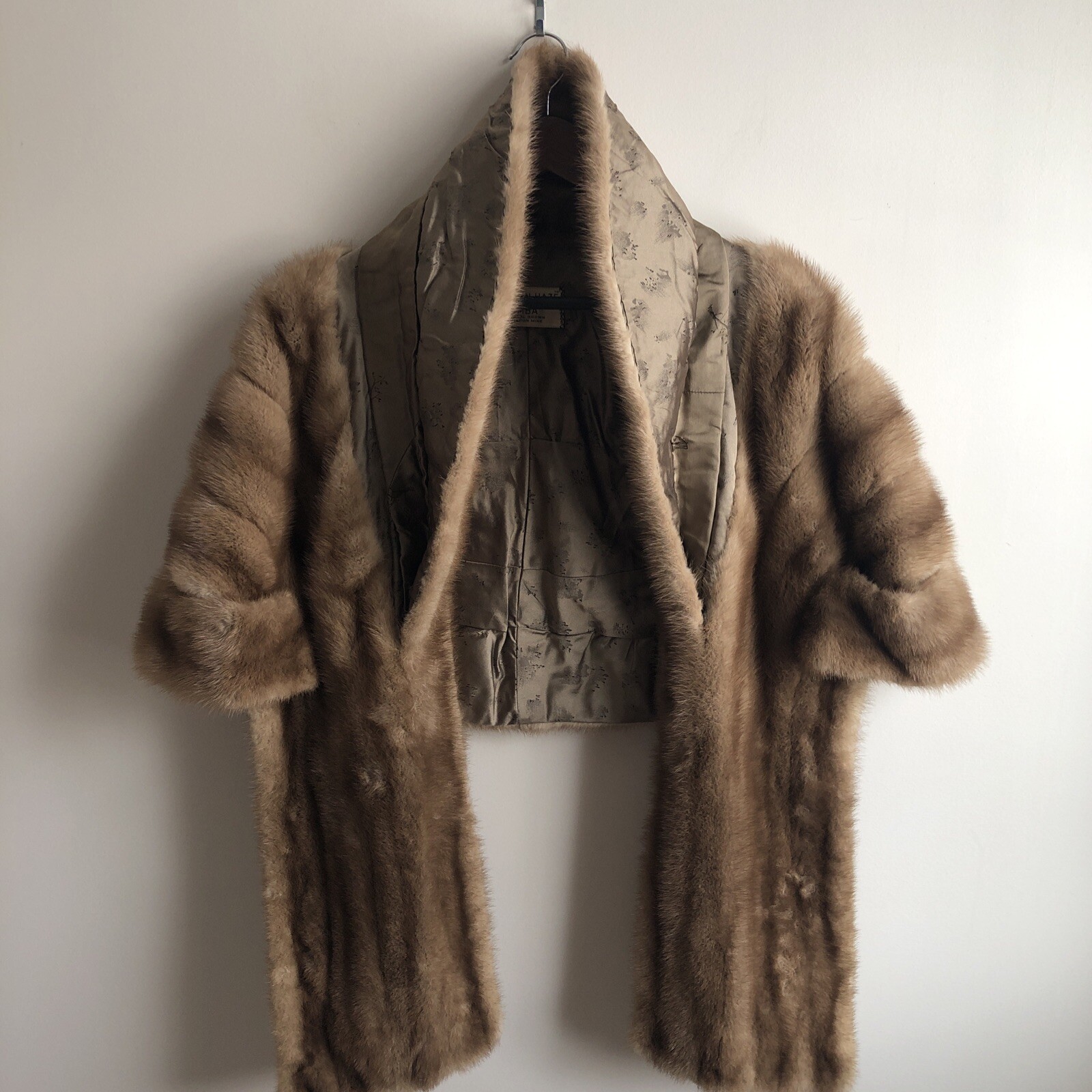 Vintage Autumn Haze Emba Natural Brown Mutation Mink Arm Slits Fully Lined Mint