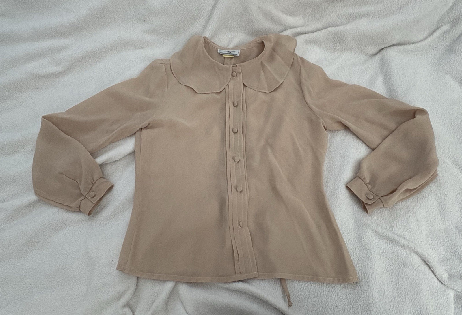 Flawless Vintage Sheer Beige Size Medium Jonathan Martin Button Up Blouse