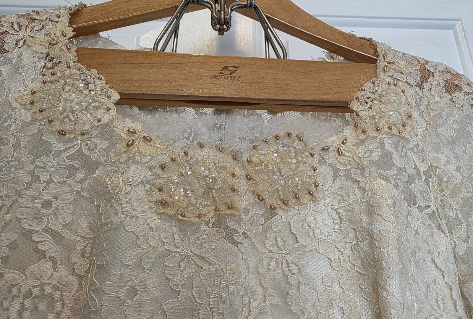 Vintage 1950s Floral Lace & Tulle Wedding Dress with train Long Sleeve Cathedral