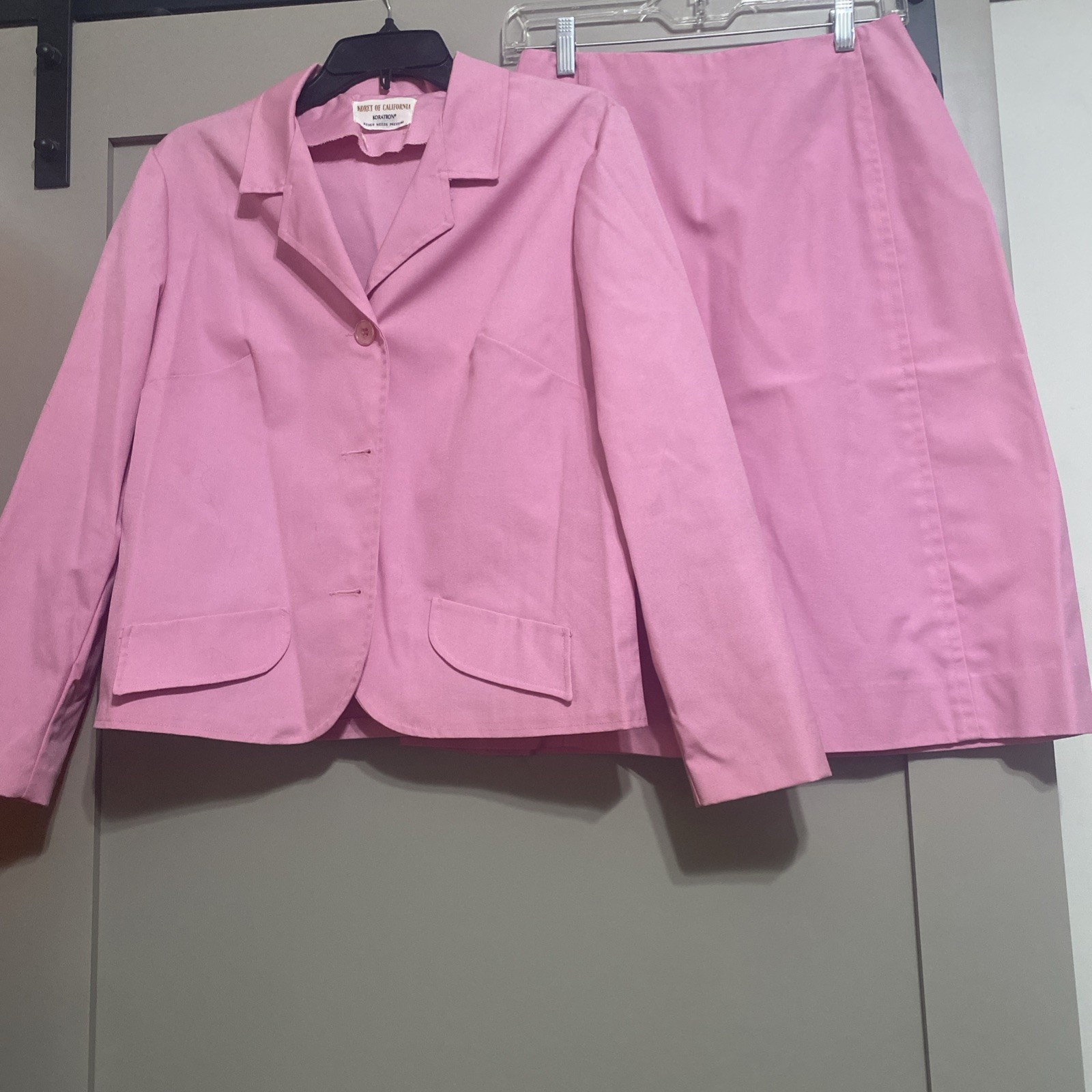 Vintage 1970’s Koret Of California Pink Skirt Suit Set Koretron Permanent Press