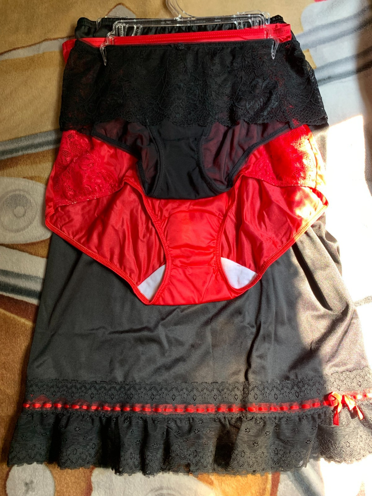 „3 Piece Set” Vintage All Nylon Panties With Matching Slip Soft Size 6 Medium