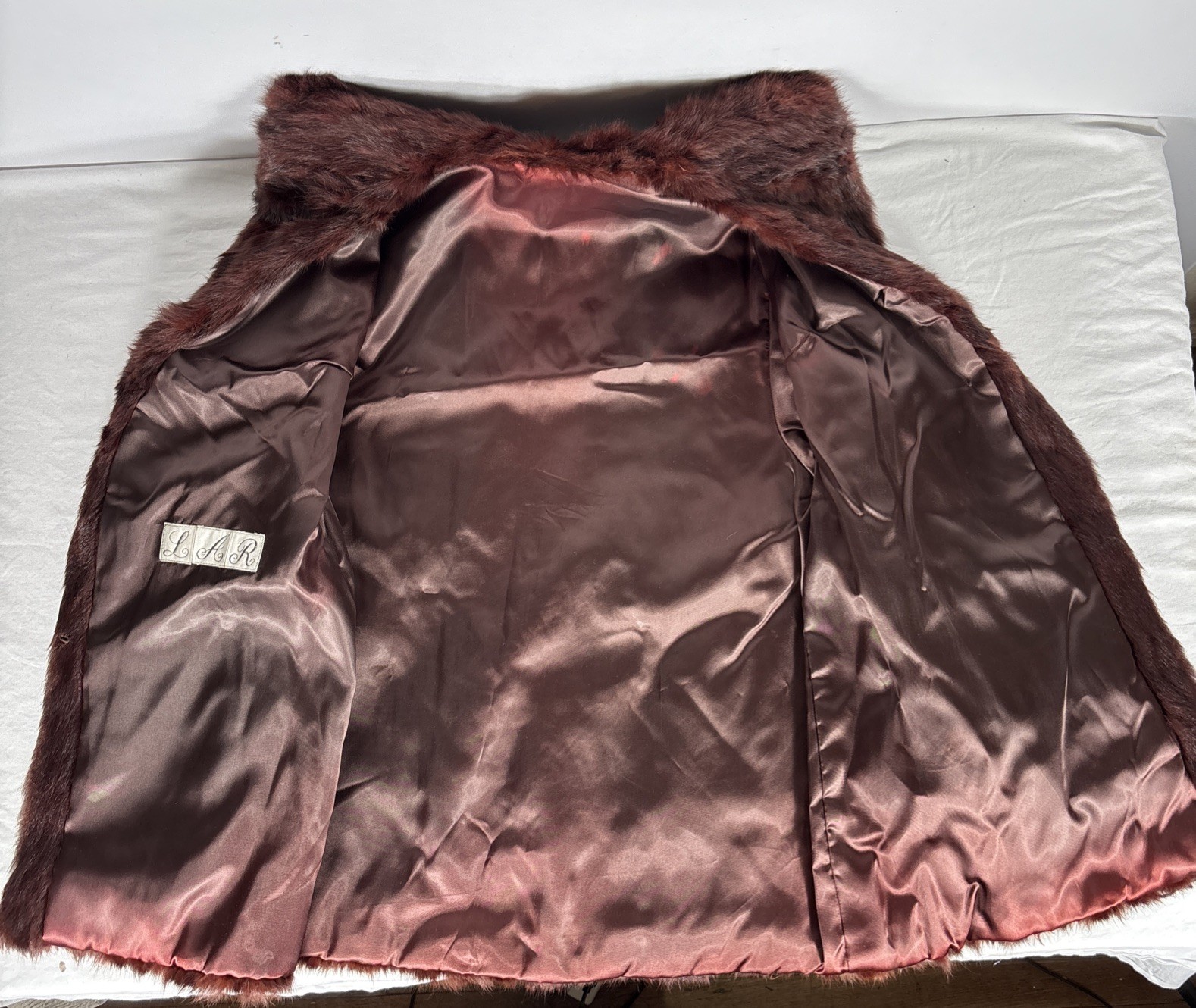 Vintage 1950s Chocolate Brown Mink Fur Jacket 3/4 Sleeve Hook Closures Monogram