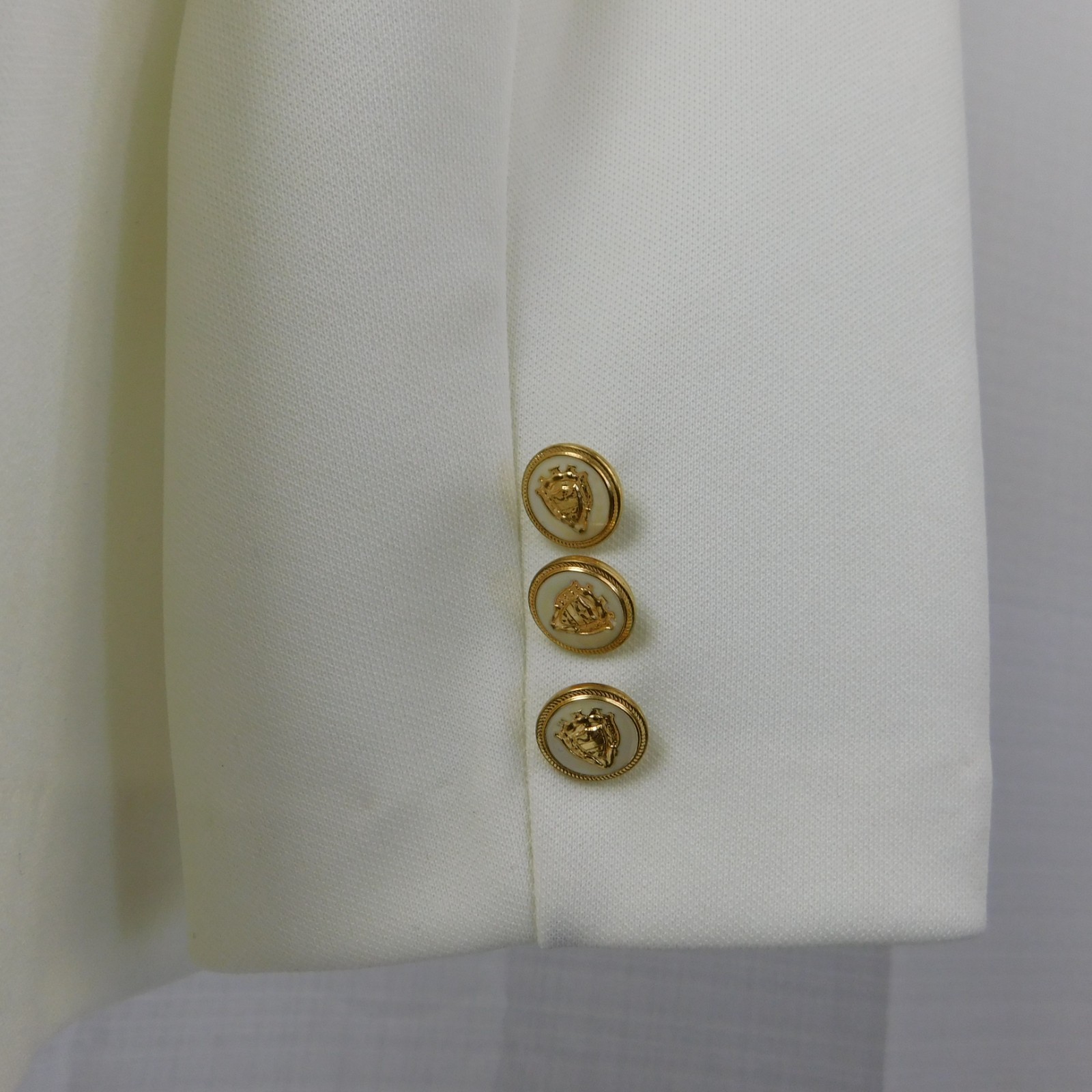 Cricket Lane Women’s Notch Collar 2 Button Blazer Jacket Cream 14 Career Office