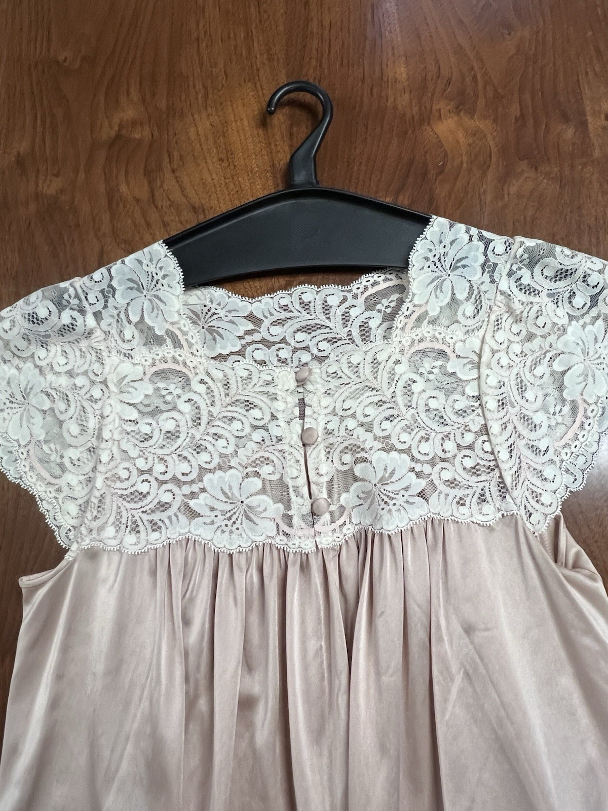vtg shadowline nightgown Size XS 1970s Or 80s