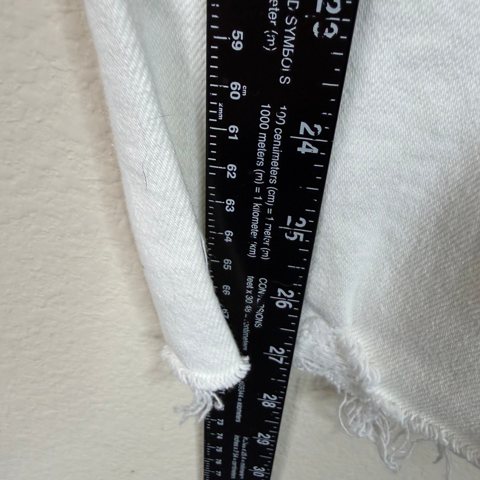 Just Black Denim Women’s The Vintage Straight Distressed Denim Jeans White Sz 28