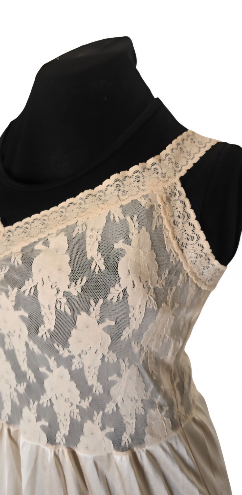1960s VANITY FAIR Beige Stretch Bodice Nylon Dress Slip With Lace Trim Size 36