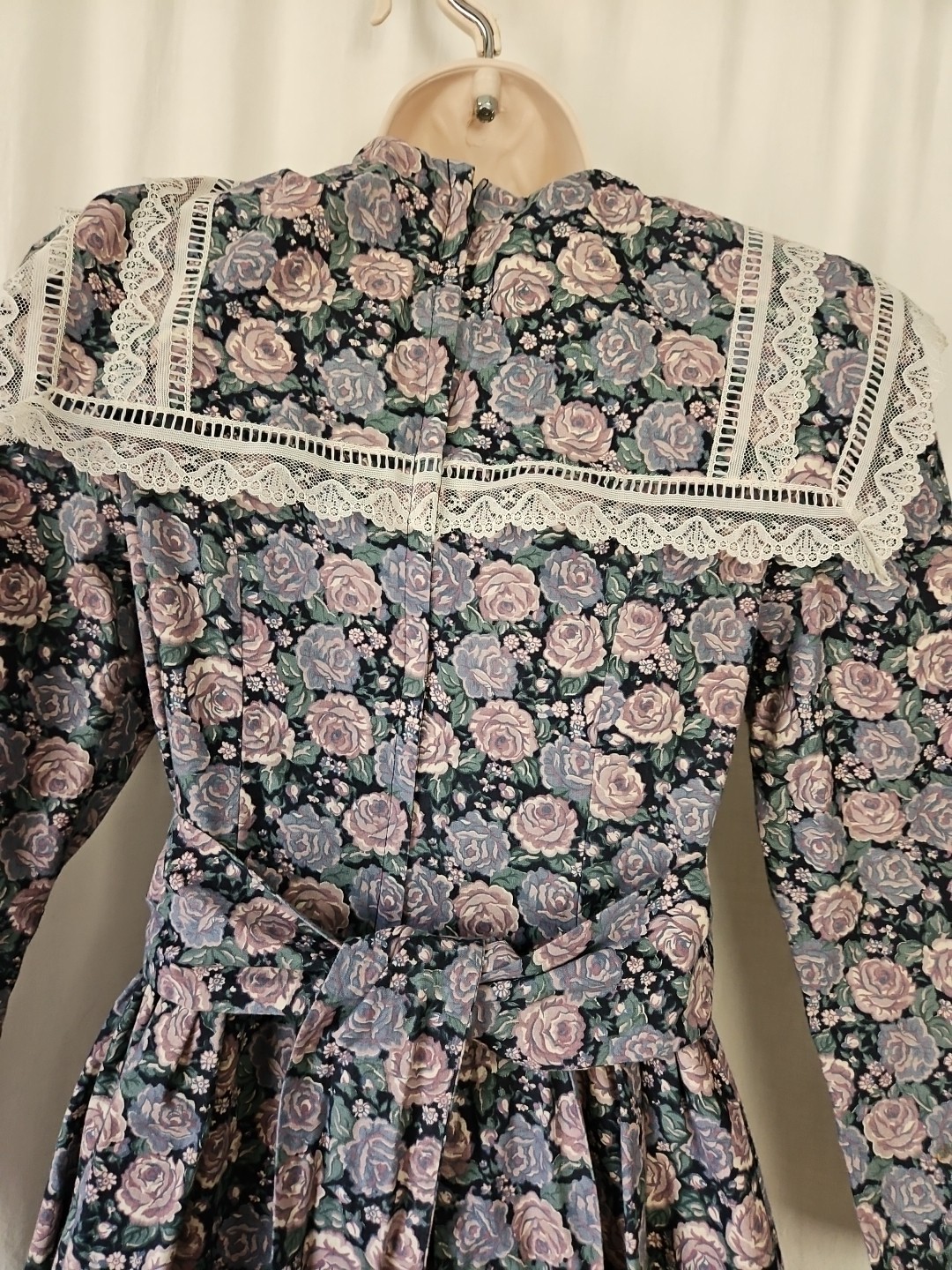 Vtg 80s Gunne Sax Jessica McClintock Lace Floral Youth Size 14 Adult Size XS