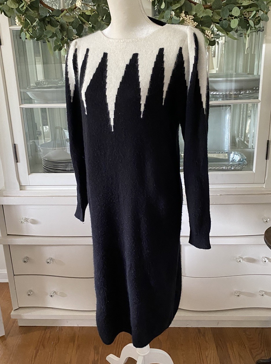 VINTAGE 60S 70S JOHN RICHARD? NORDIC SWEATER DRESS SZ L 12 14 Black White