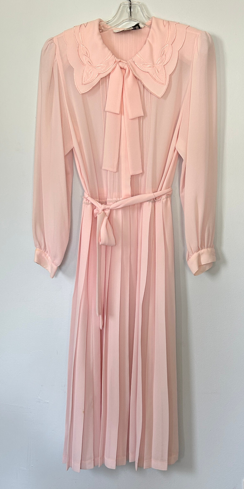 Vintage Pink Sheer Pleated Dress Size 8 Secretary Church Modest LS Belt Ms Chaus