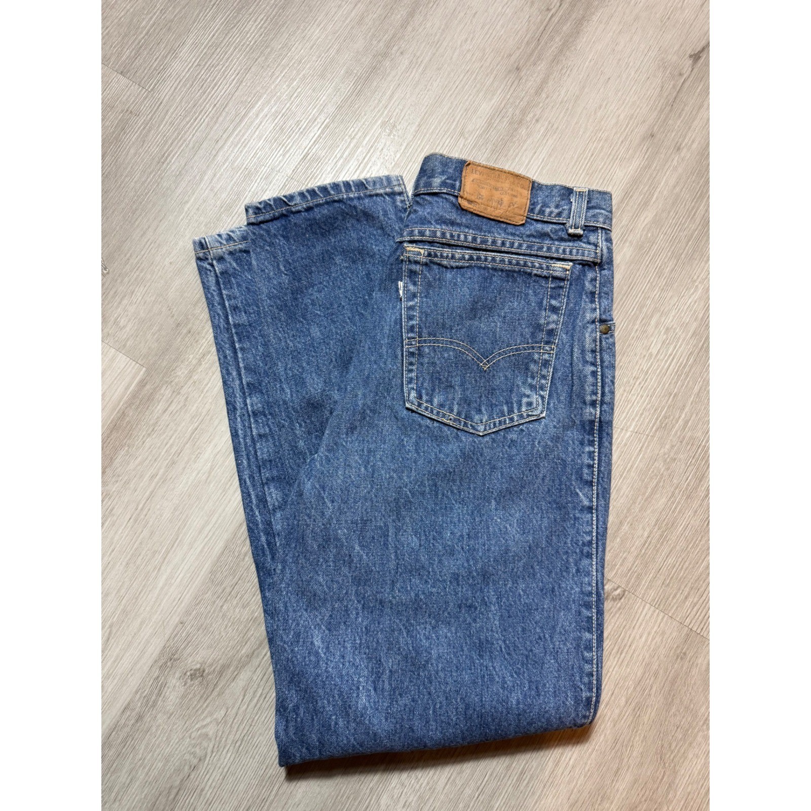 Vintage Rare Levis Relaxed Fit Tapered Leg Jeans USA Made White Tab Blue Sz 13