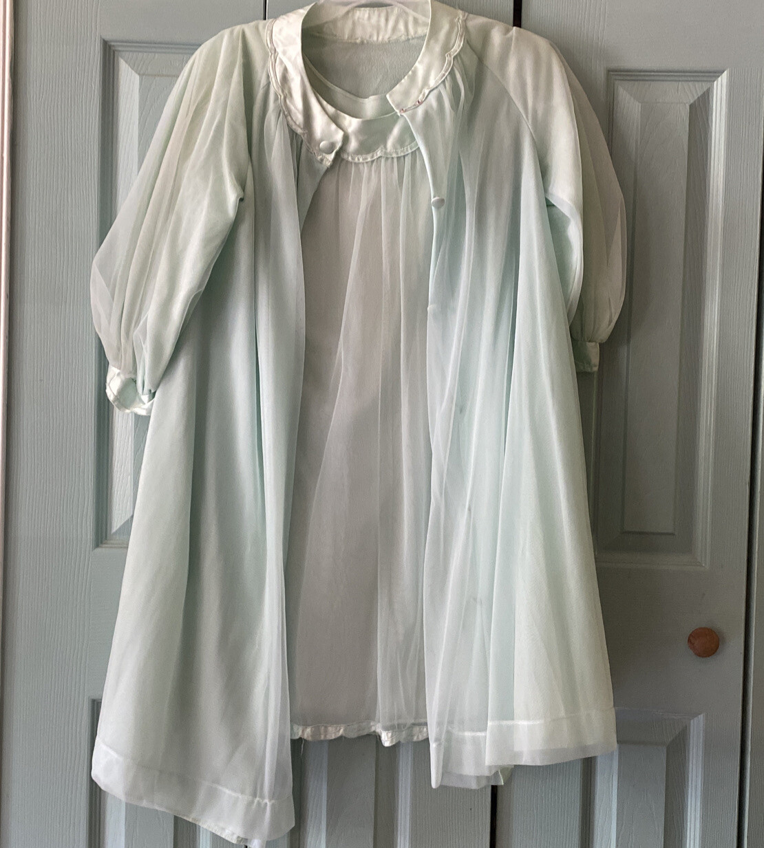 Vintage Artemis Night Gown Robe Set Pale Green