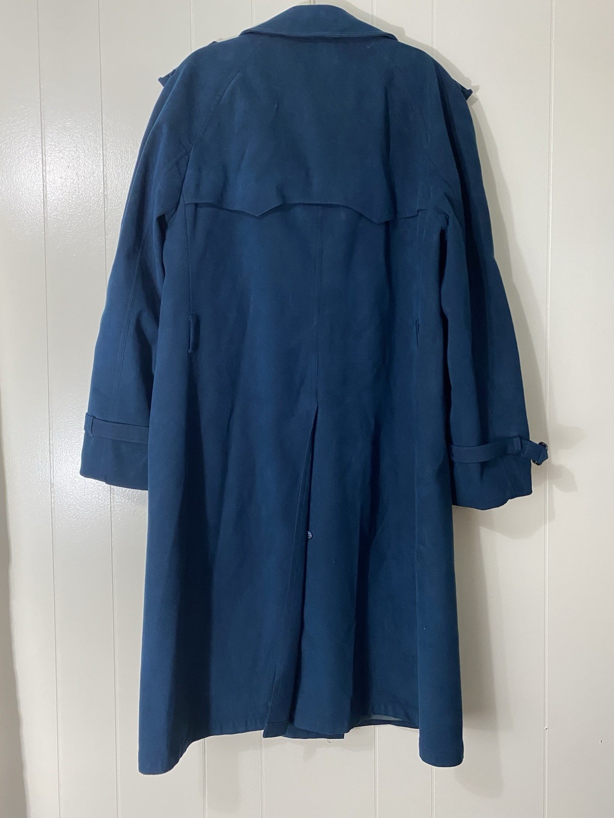 Vintage Blue Suede Trench Coat Women’s Size 44 Jeffrey Banks For Lakeland