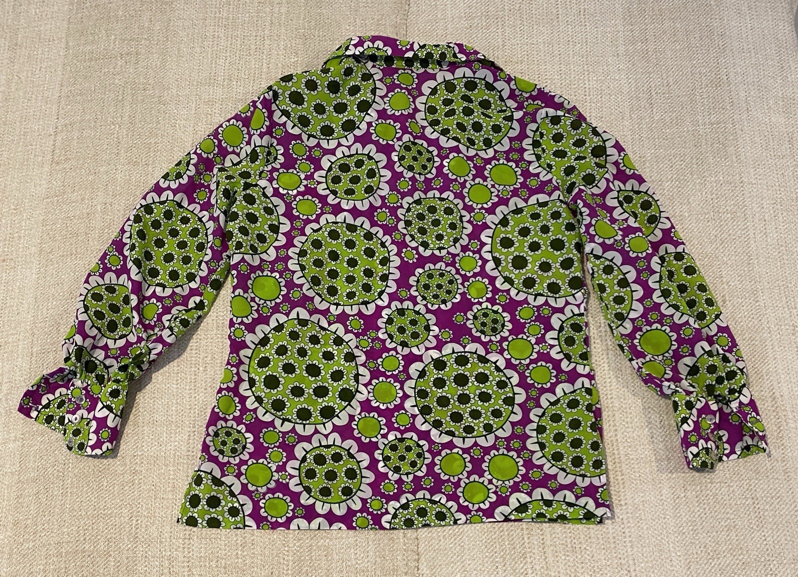 Vintage 70’s ALEX COLEMAN shirt Purple& White daisy Print Sz M Excellent