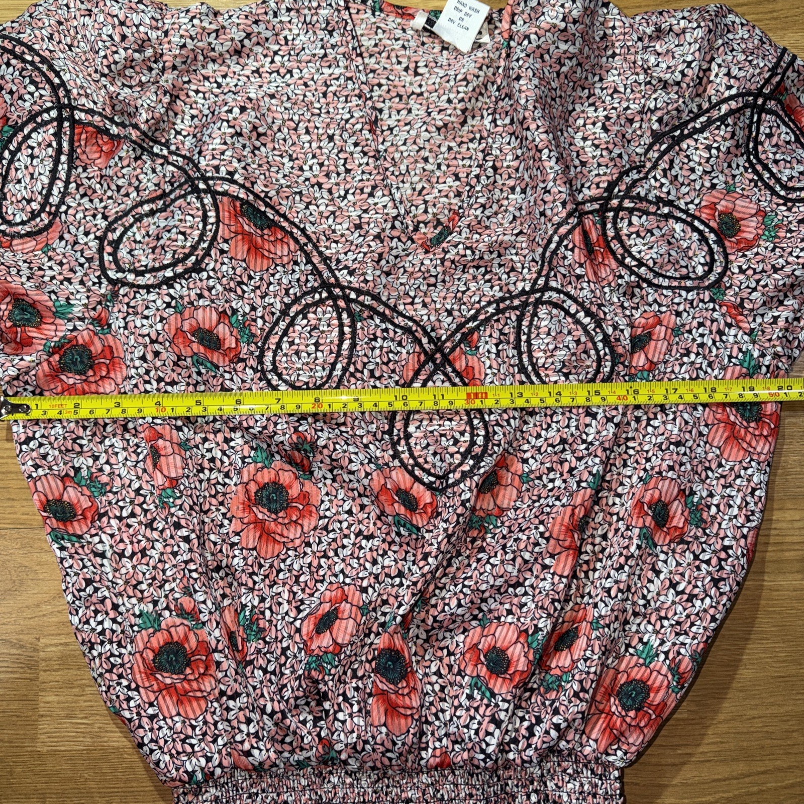 VTG M Pink Red Floral Regal Blouse Med Long Sleeve Smocked V Neck Western